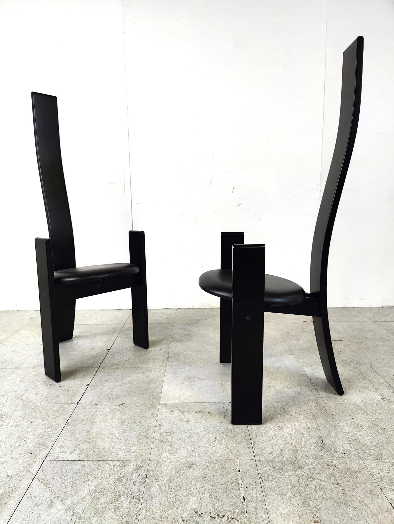 Italian Golem chairs by Vico Magistretti, set of 6, 1970s For Sale