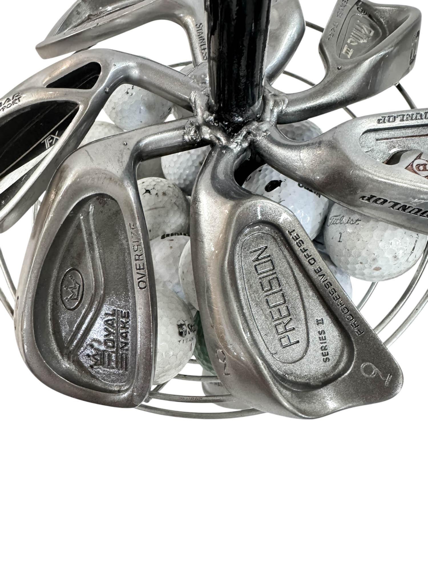 Lampe à poser Golf Art Basket en vente 4