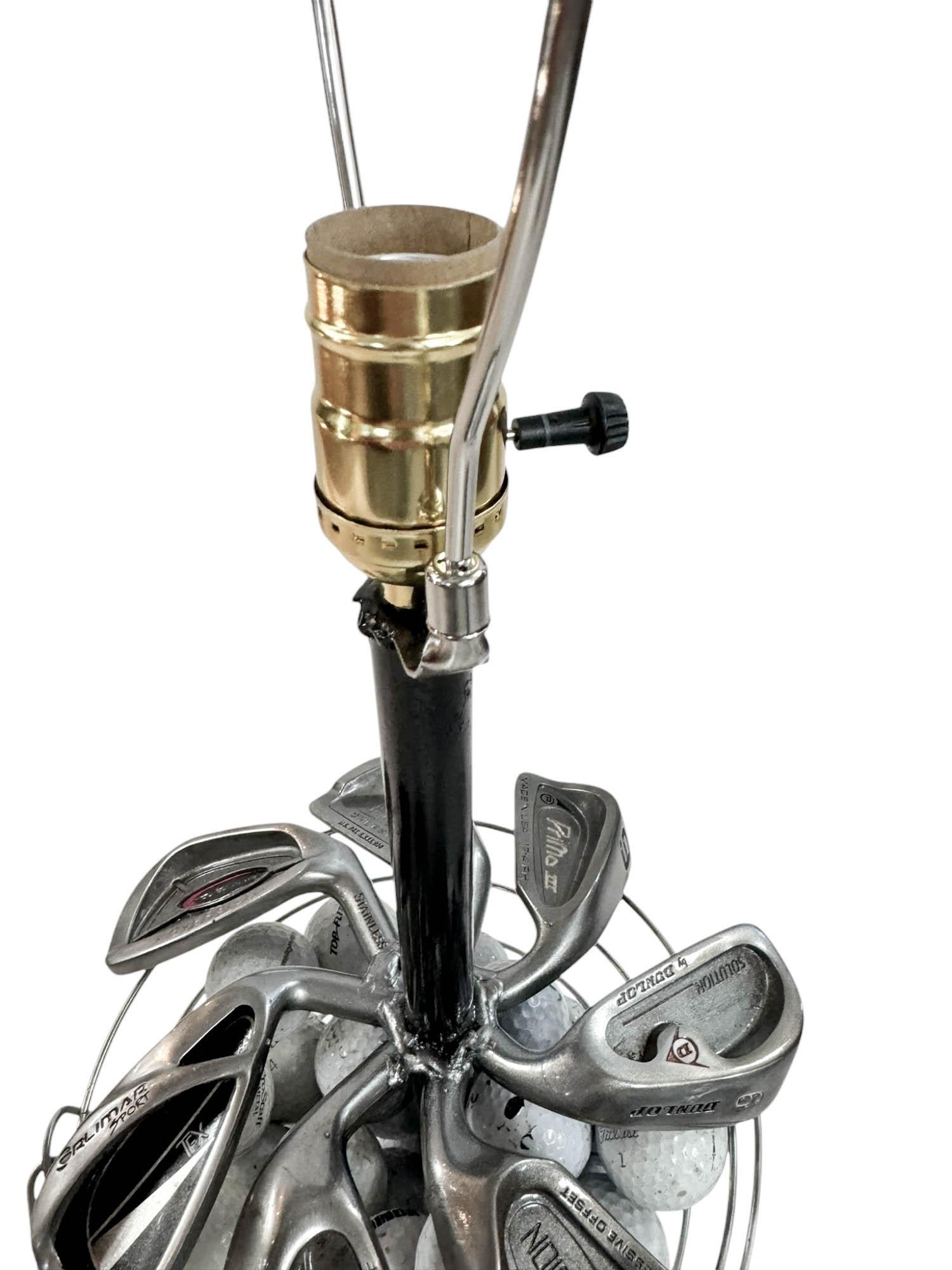 Lampe à poser Golf Art Basket en vente 1