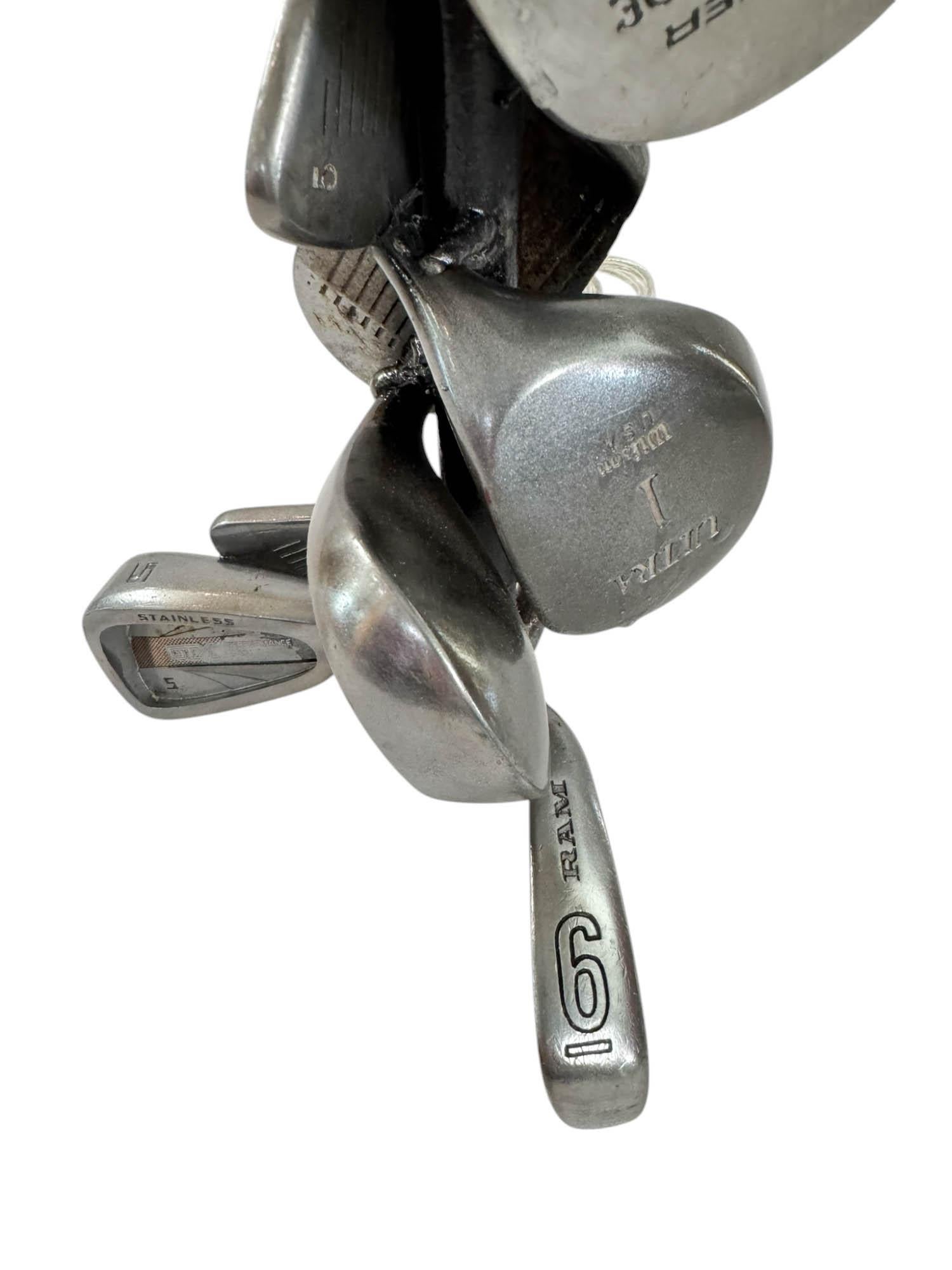 Lampe de table d'art de golf en vente 5