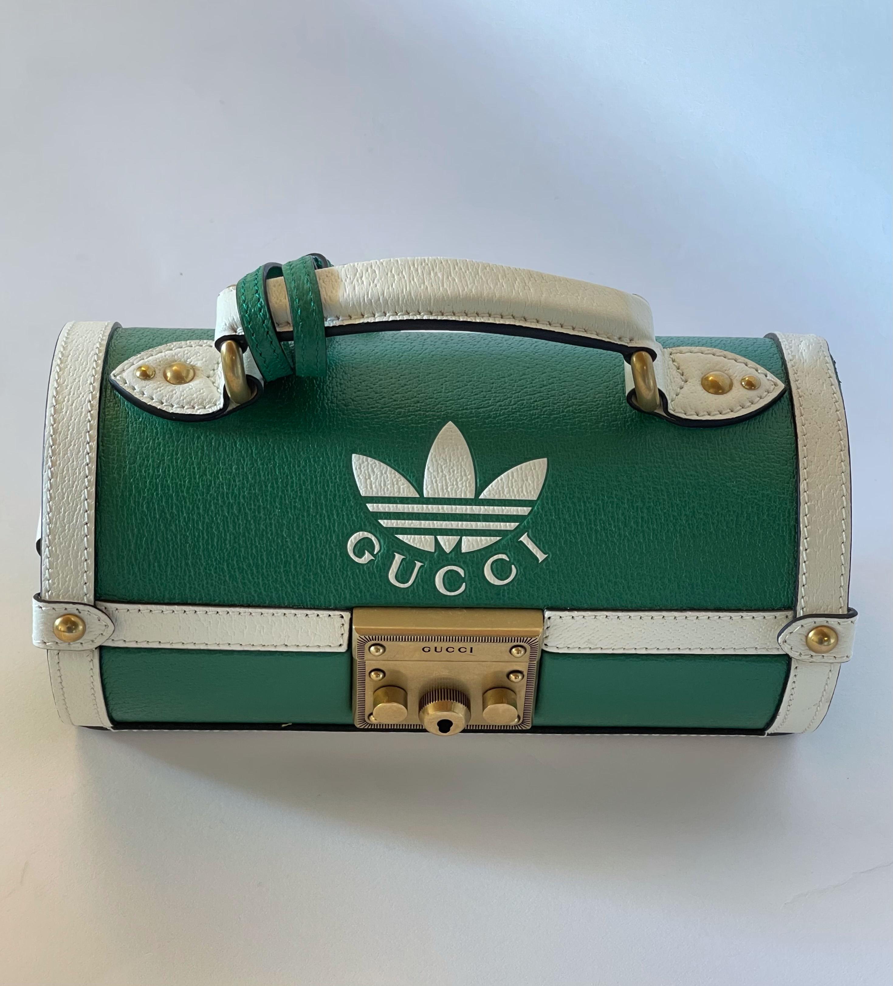 GUCCI Golfball-Etuitasche von Adidas x GUCCI im Zustand „Neu“ im Angebot in Los Angeles, CA
