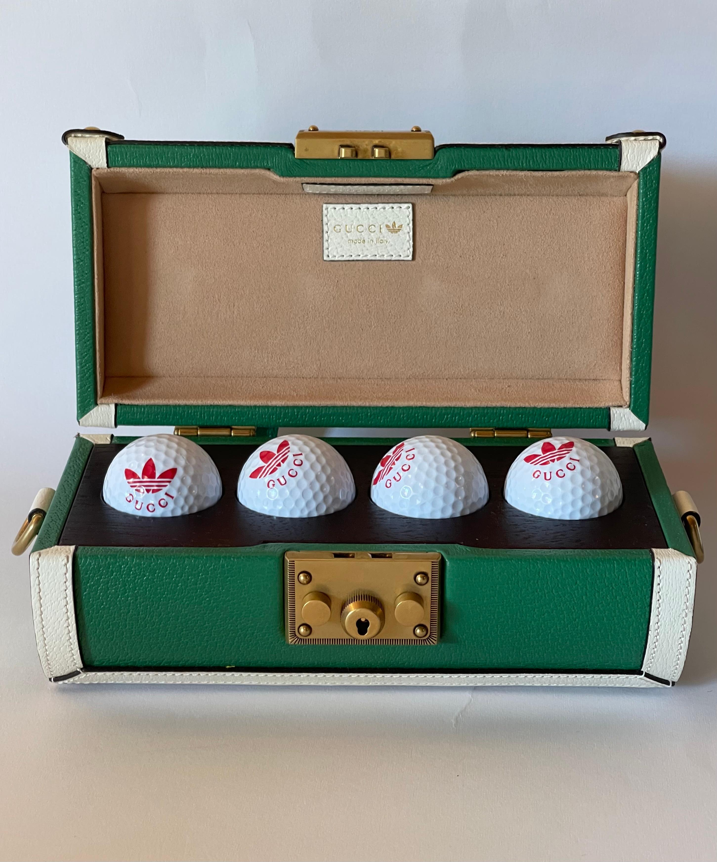 GUCCI Golfball-Etuitasche von Adidas x GUCCI im Angebot 1