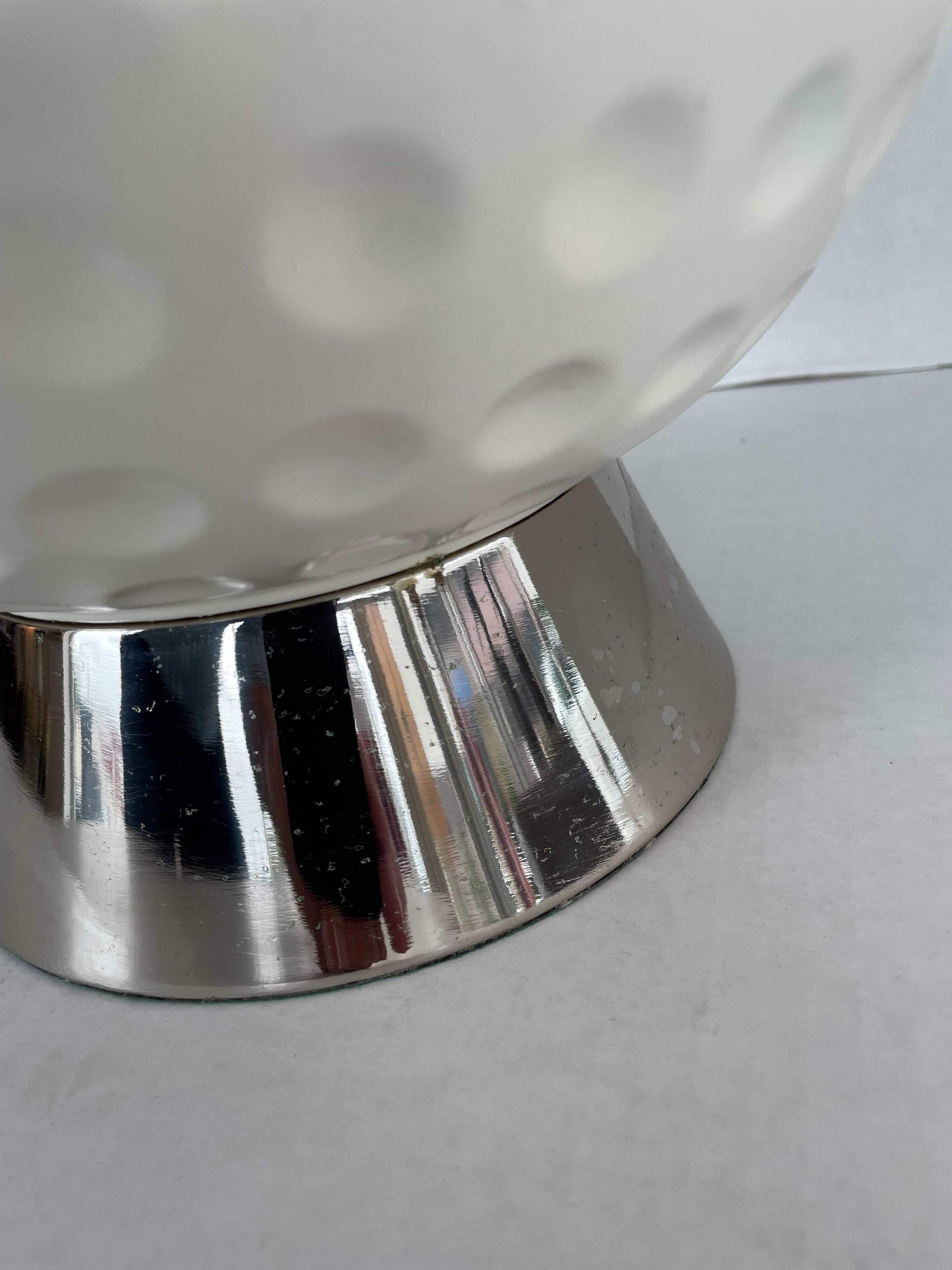  Golf Ball Form Table Lamp 3