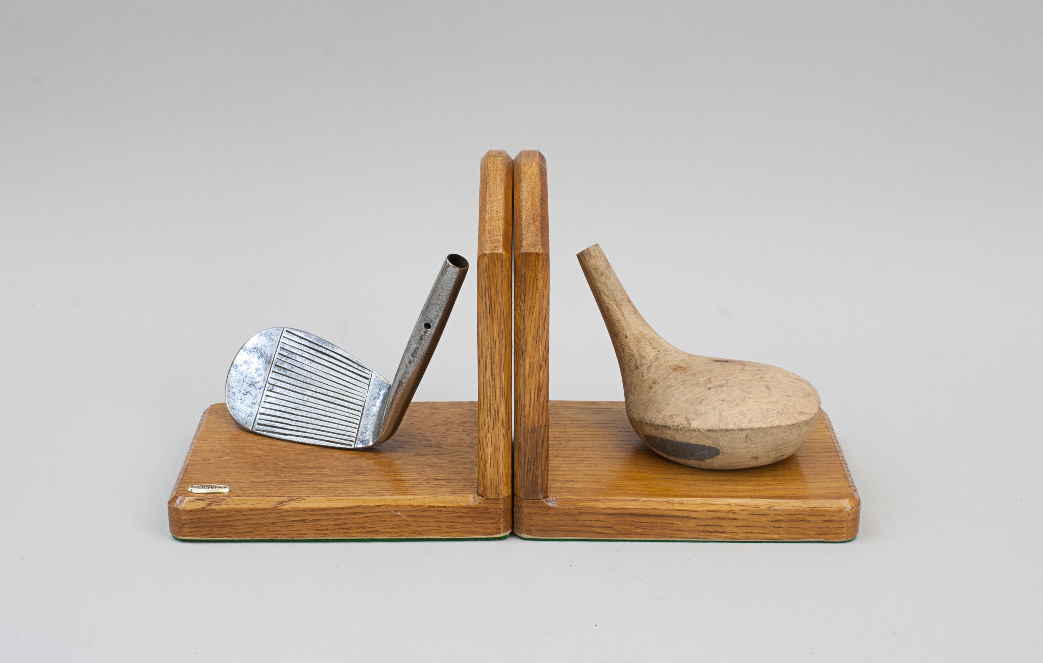 Golf Bookends With Robert Simpson Club Heads In Good Condition For Sale In Oxfordshire, GB