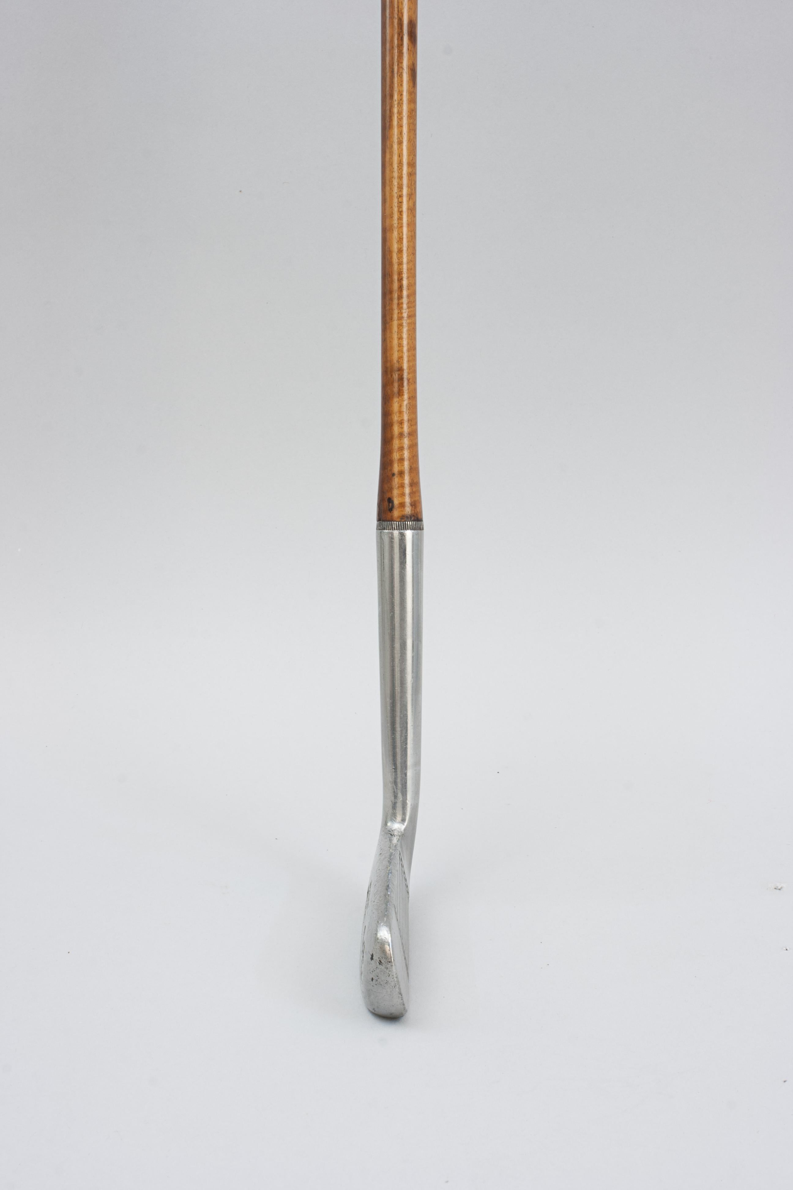 Golf Club, Putter By Walter Hagen In Good Condition For Sale In Oxfordshire, GB
