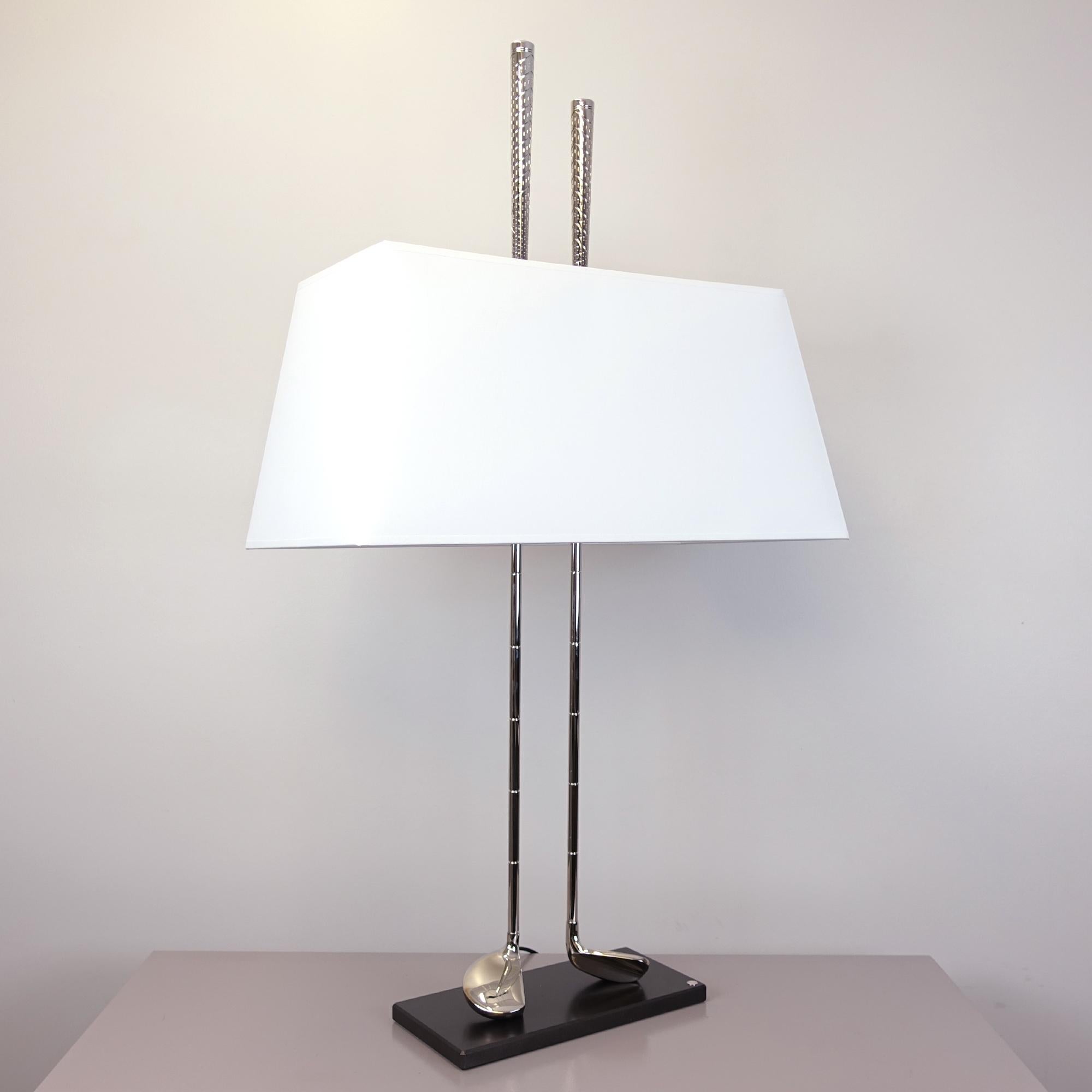 Contemporary Golf Club Table Lamp in Brass in White Bronze Finish For Sale