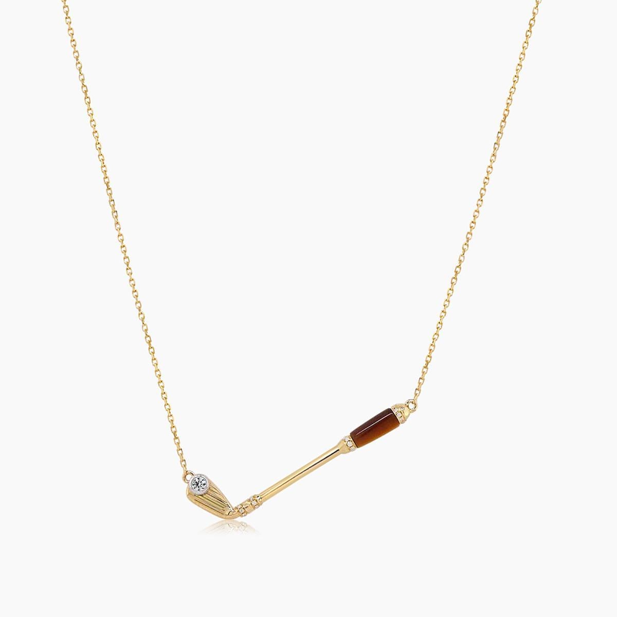 Collar Colgante Club de Golf Ojo de Tigre Piedra y Diamante Blanco Oro Amarillo 18K en Nuevo estado para la venta en Oakton, VA