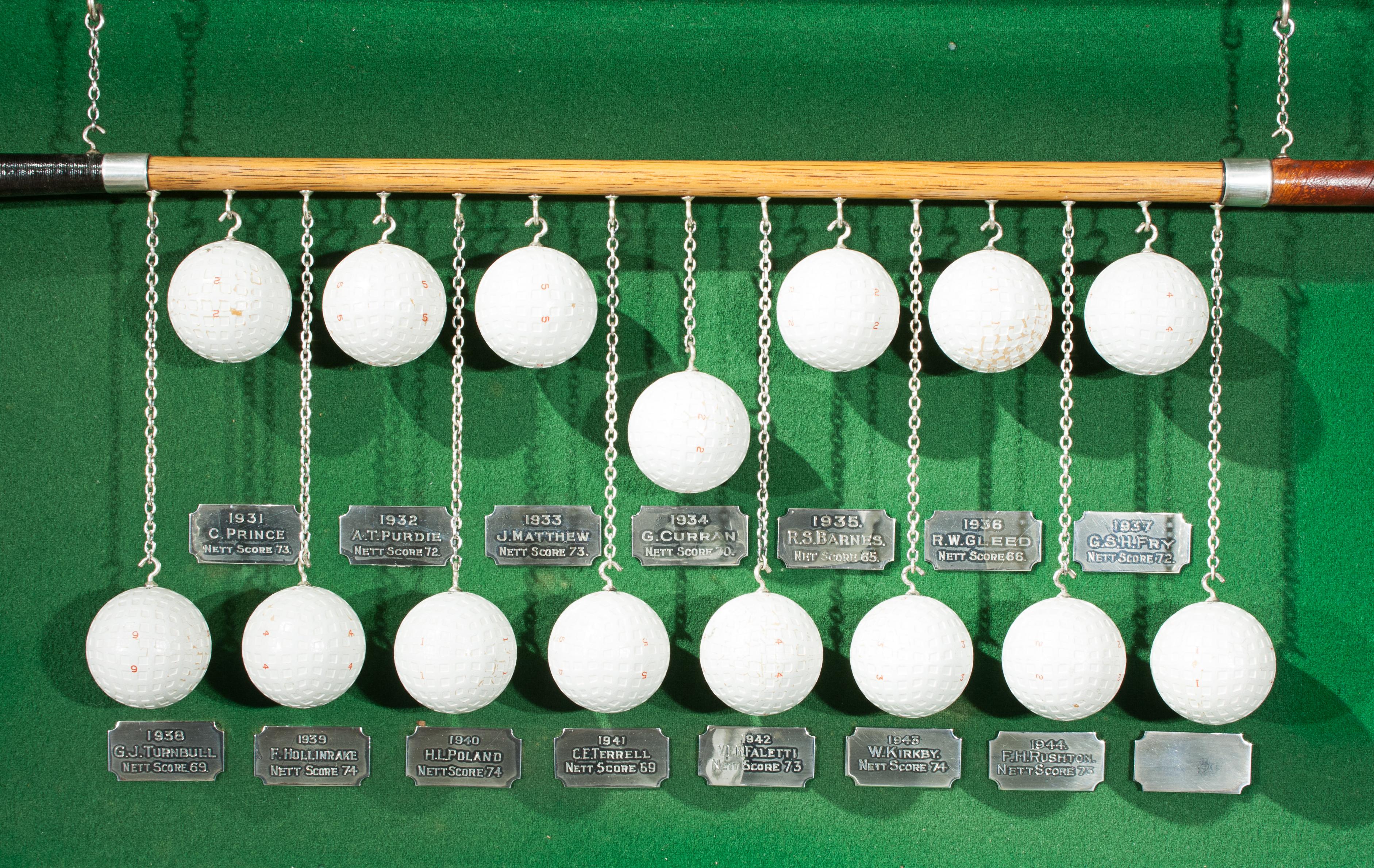 golf club display cabinet