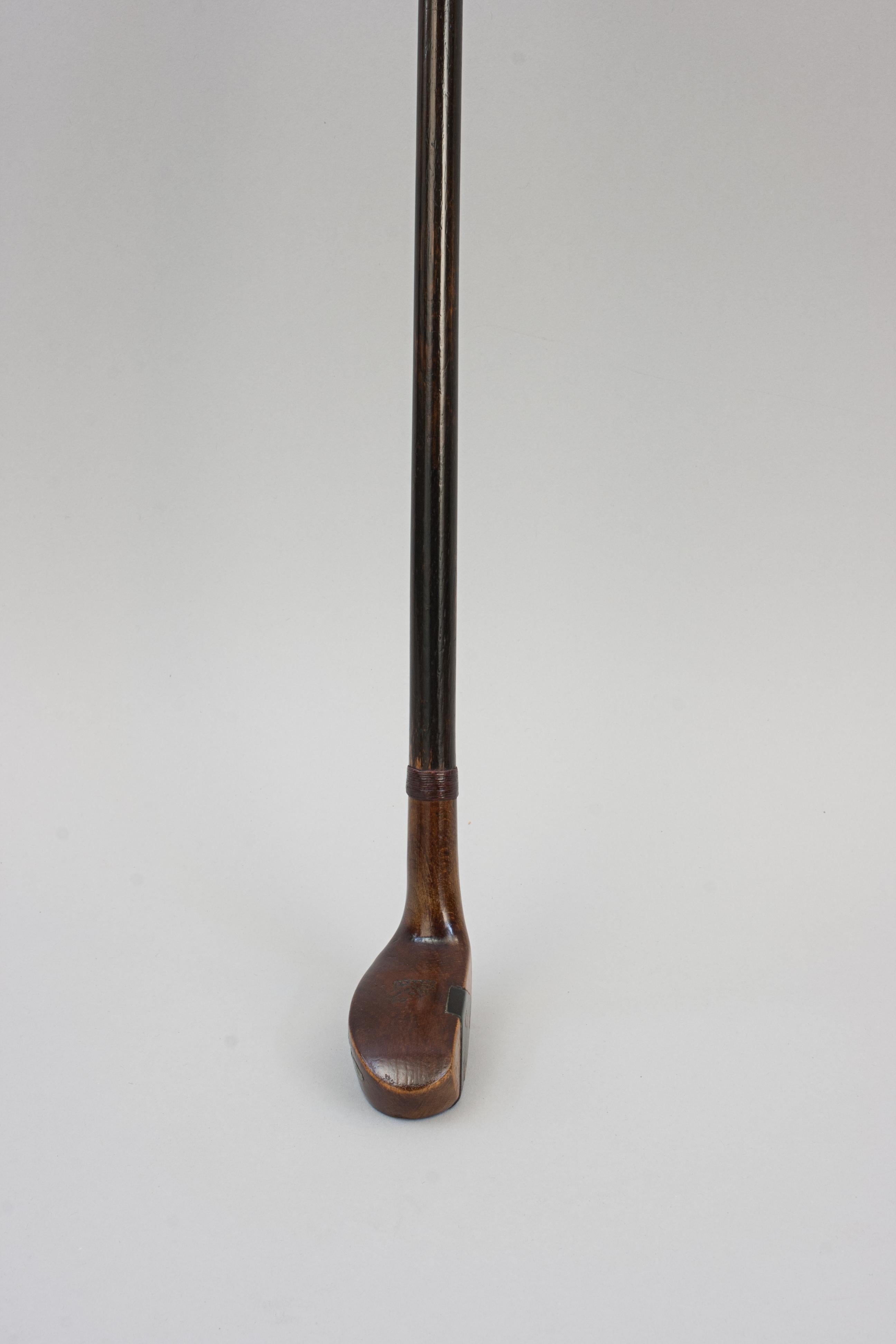 20th Century Golf Club Walking Stick With Horn Insert. For Sale