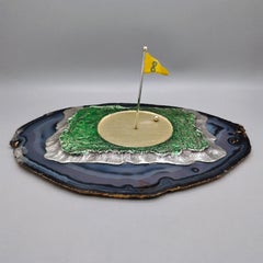 Golf green in solid 800 silver enamelled, burnished anf golded on agate base