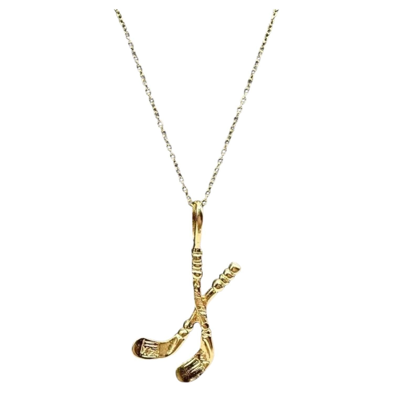 Collar colgante de hierro de golf en oro amarillo de 14 quilates - 20in, Pre-Loved en venta