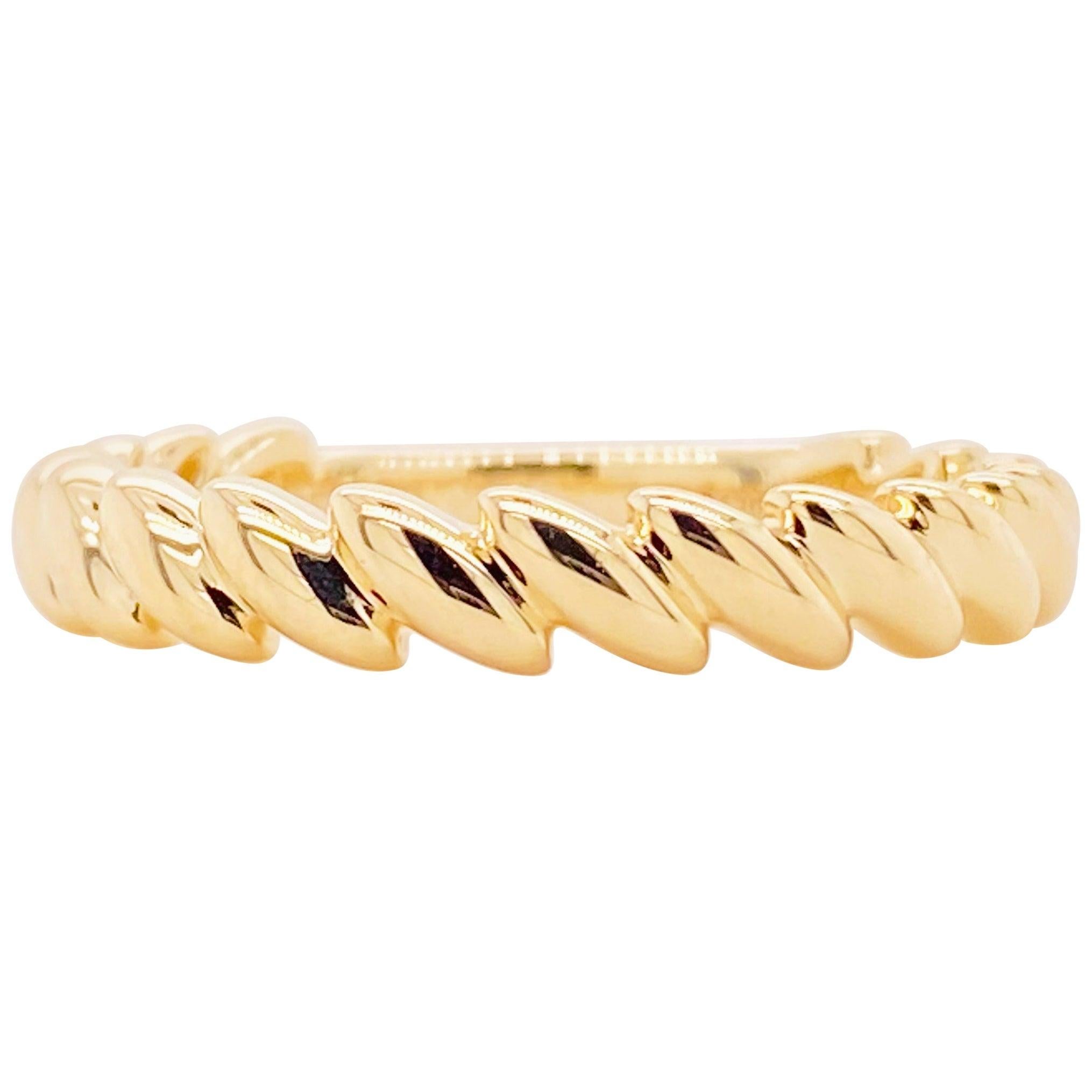 For Sale:  Leaf Ring, 14 Karat Gold Twisted Leaf Band, Gabriel & Co. LR51853Y4JJJ