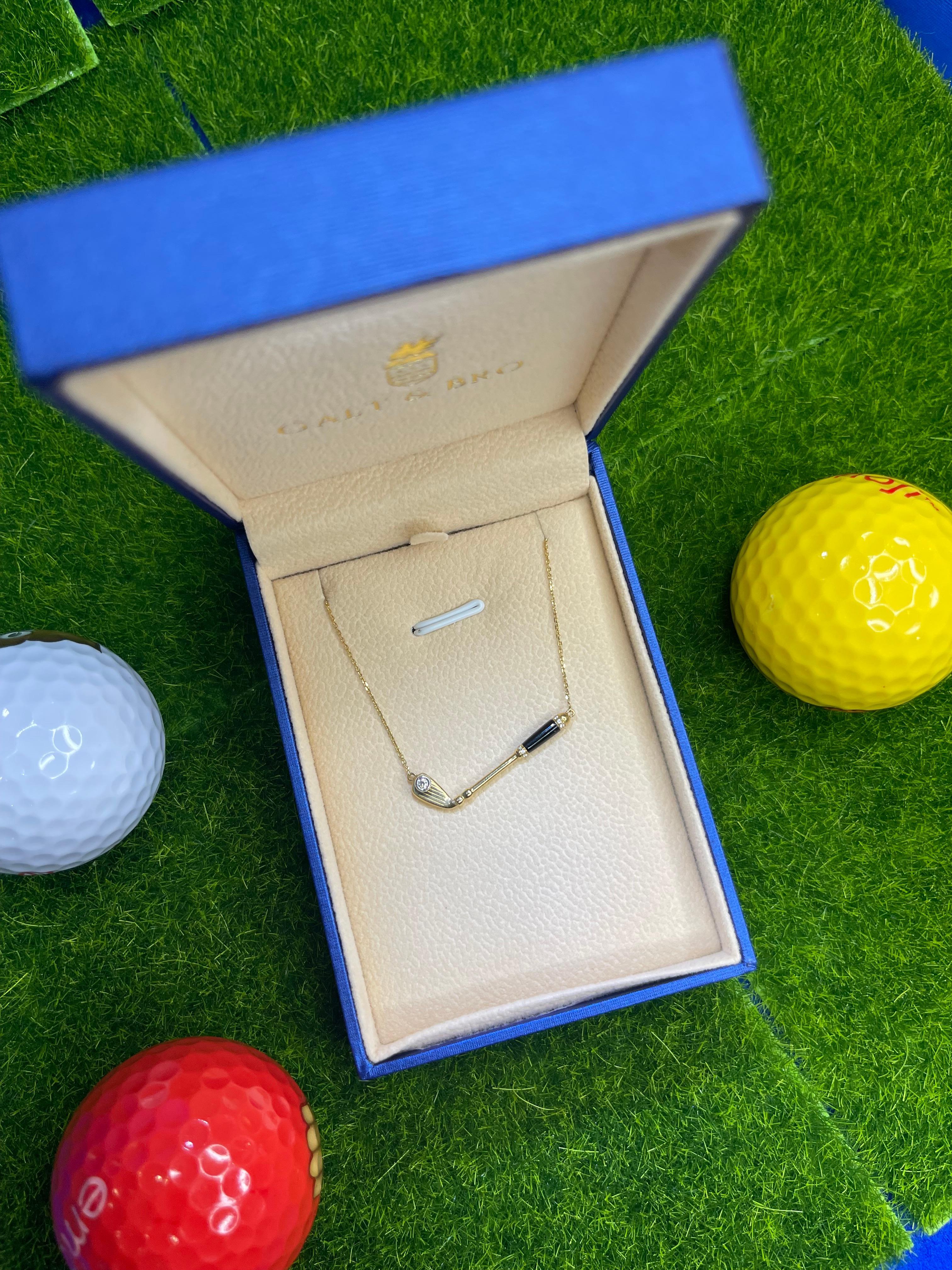 Collier pendentif Birdie Golf Club en or jaune 18 carats avec breloque en onyx noir et diamants Unisexe en vente