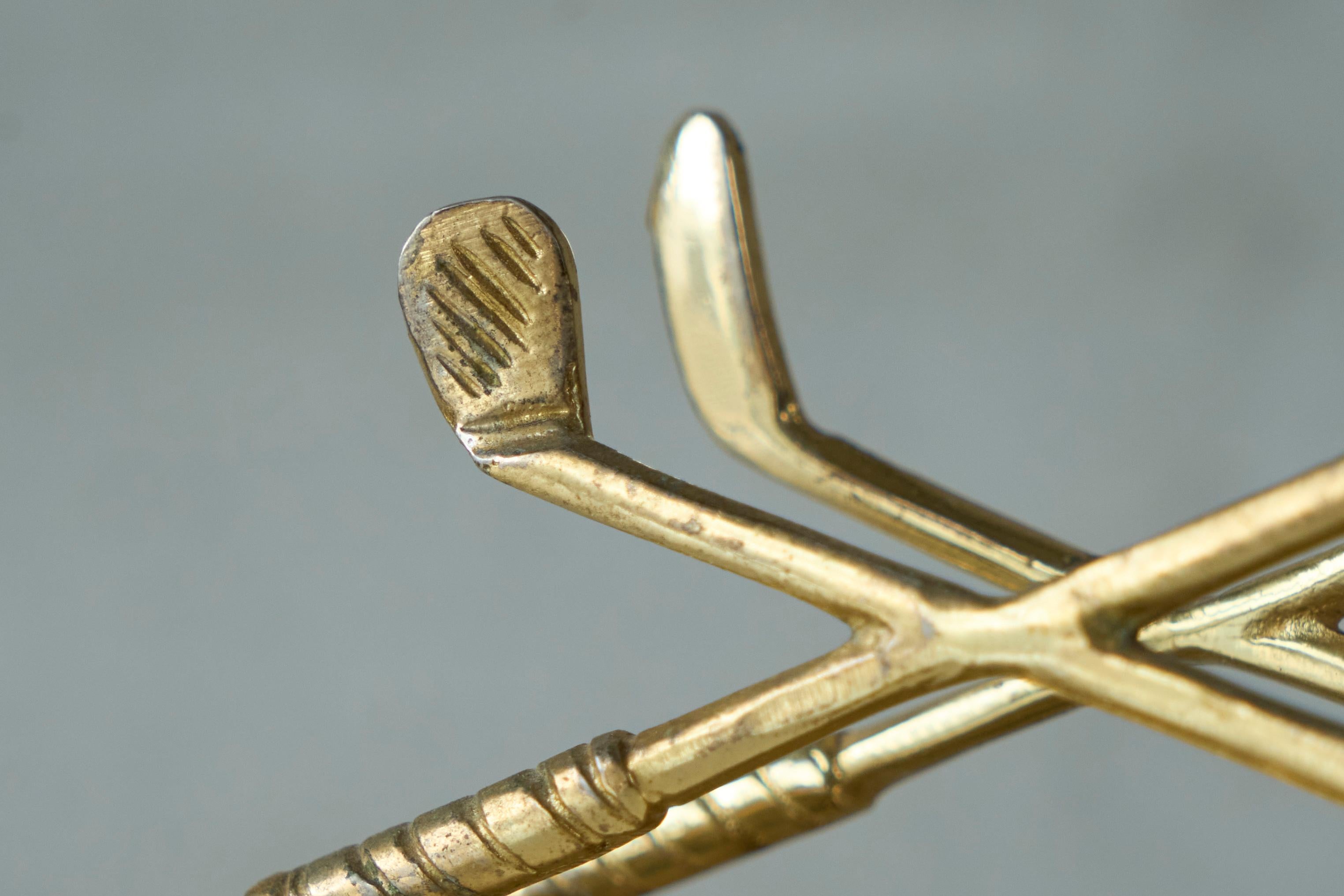 Golf Themed Letter Holder in Patinated Brass 1960s In Good Condition For Sale In Meer, VAN