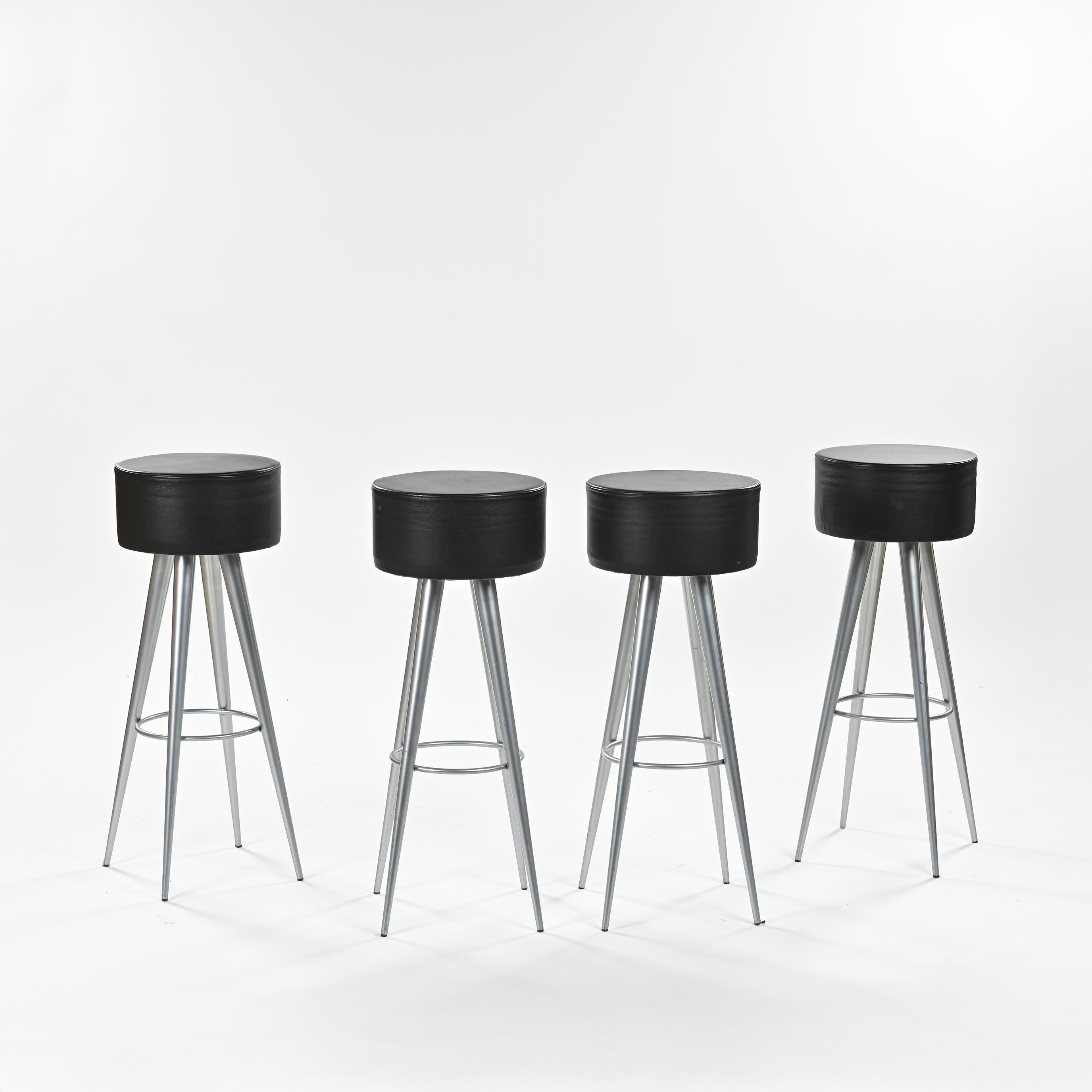 Metallo Sgabelli Golia in metallo e pelle, Maurizio Peregalli, 1993 in vendita