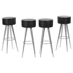 Golia Hocker aus Metall und Leder, Maurizio Peregalli, 1993 Golia Hocker aus Metall und Leder, Maurizio Peregalli, 1993