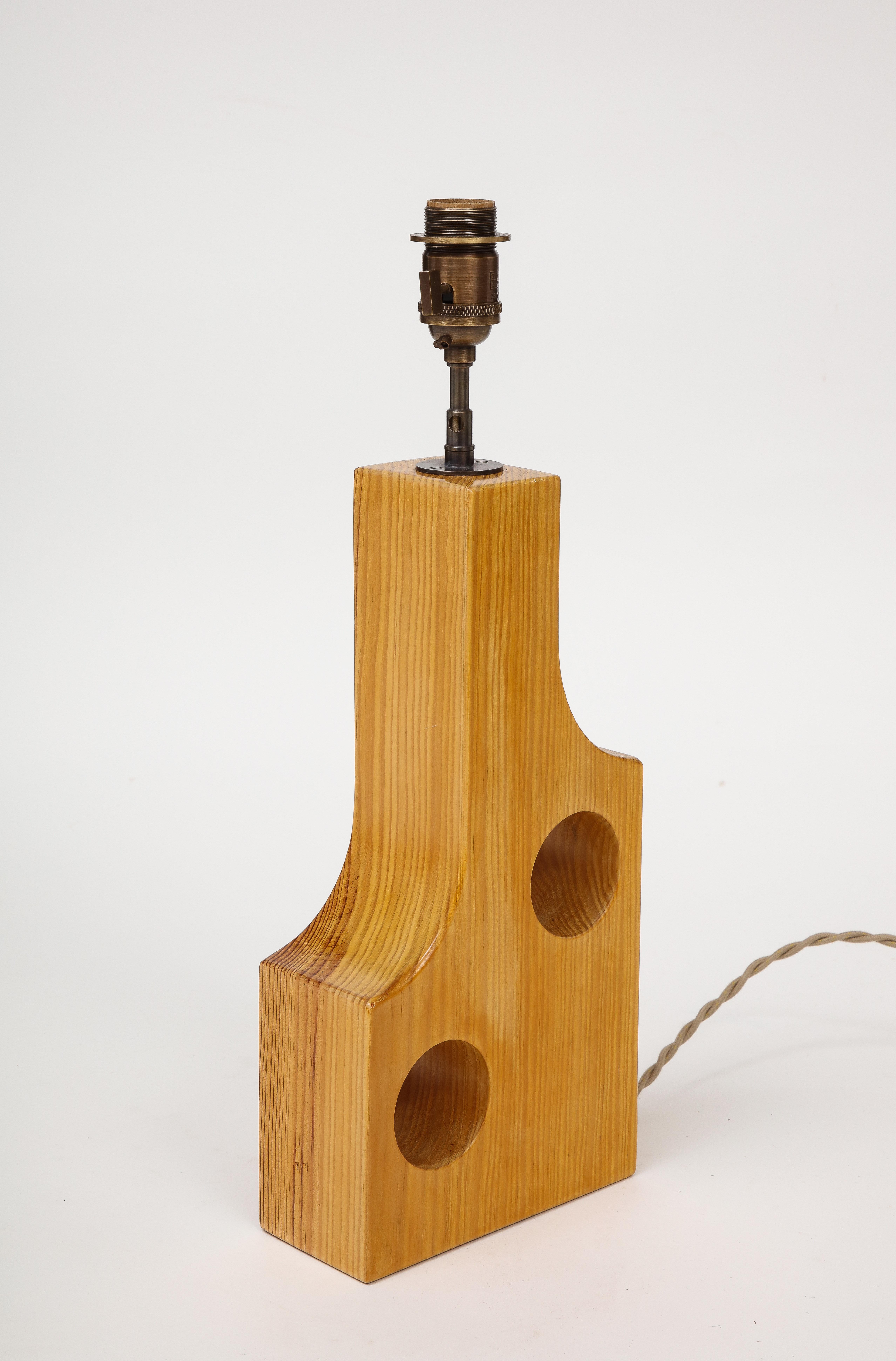 Portuguese Gomariz Pinewood Table Lamp by Facto Atelier Paris For Sale