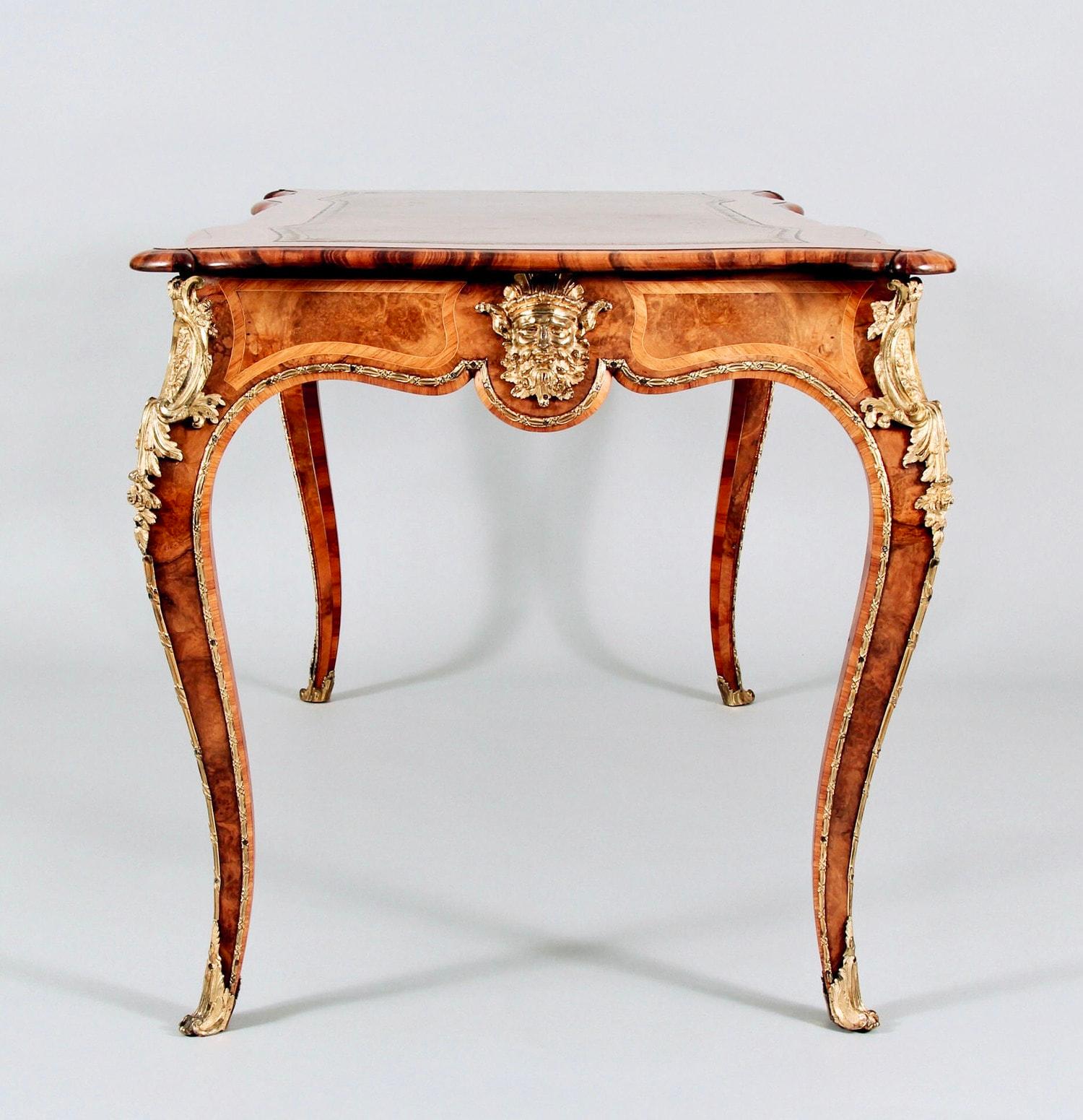 European Goncalo Alves Bureau Plat Attributed to Gillows