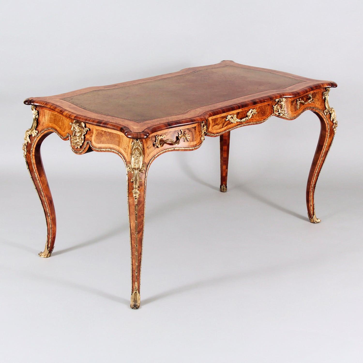 19th Century Goncalo Alves Bureau Plat Attributed to Gillows