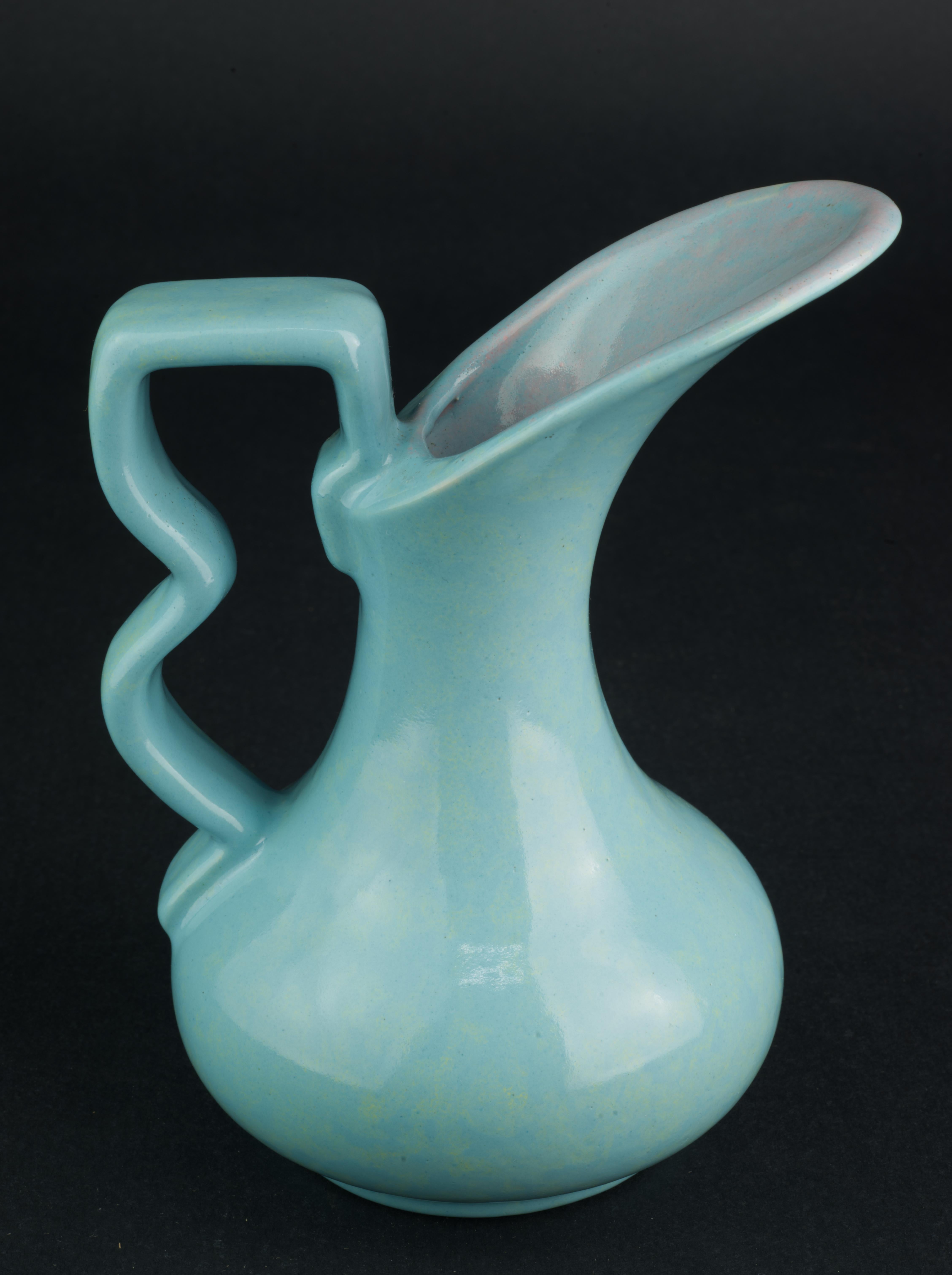 20th Century Gonder Pottery Bud Vase Ewer in Blue and Pink Glaze 1940s-1950s For Sale