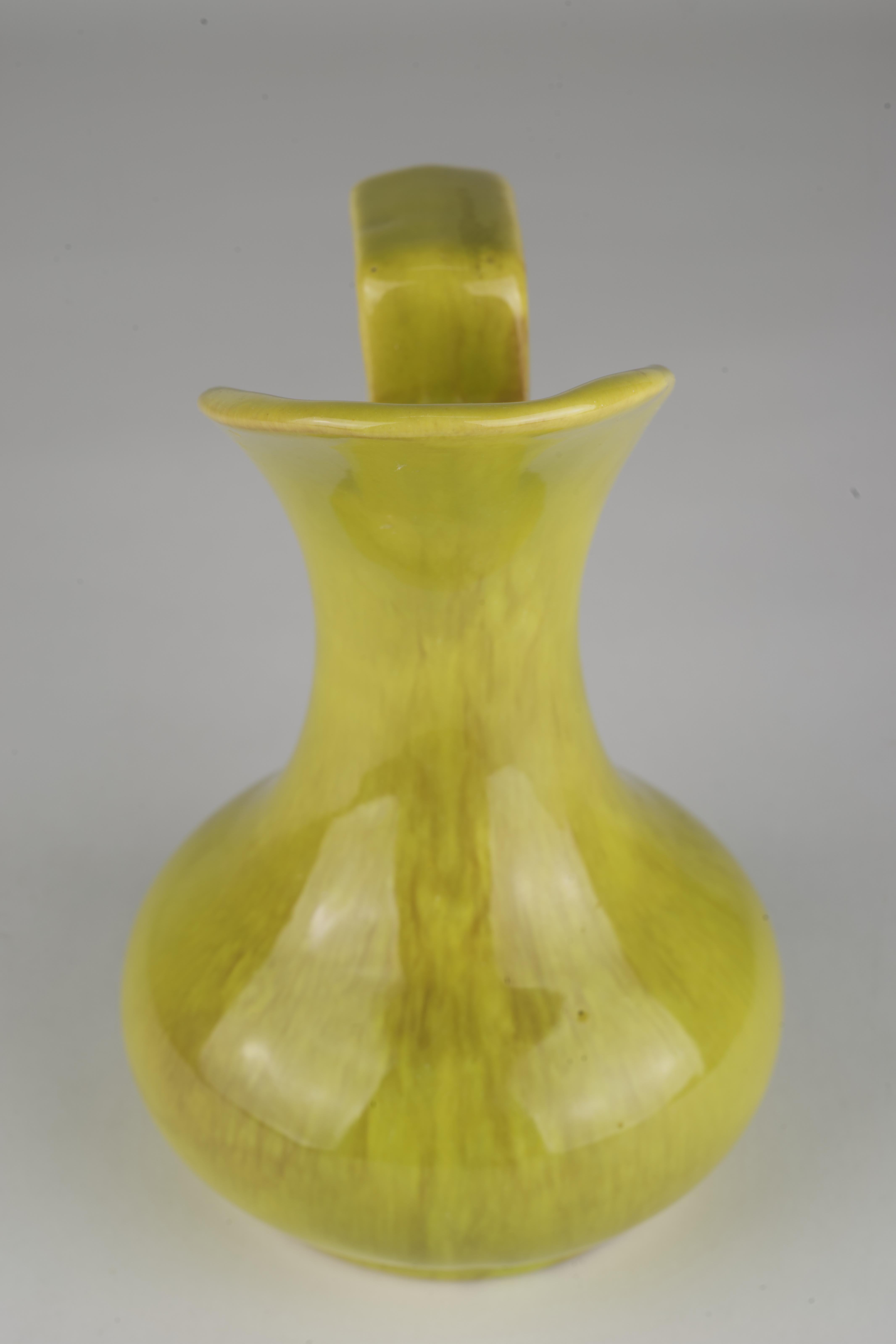 Gonder Pottery Bud Vase Ewer in Chartreuse Drip Glaze 1940s-1950s For Sale 4
