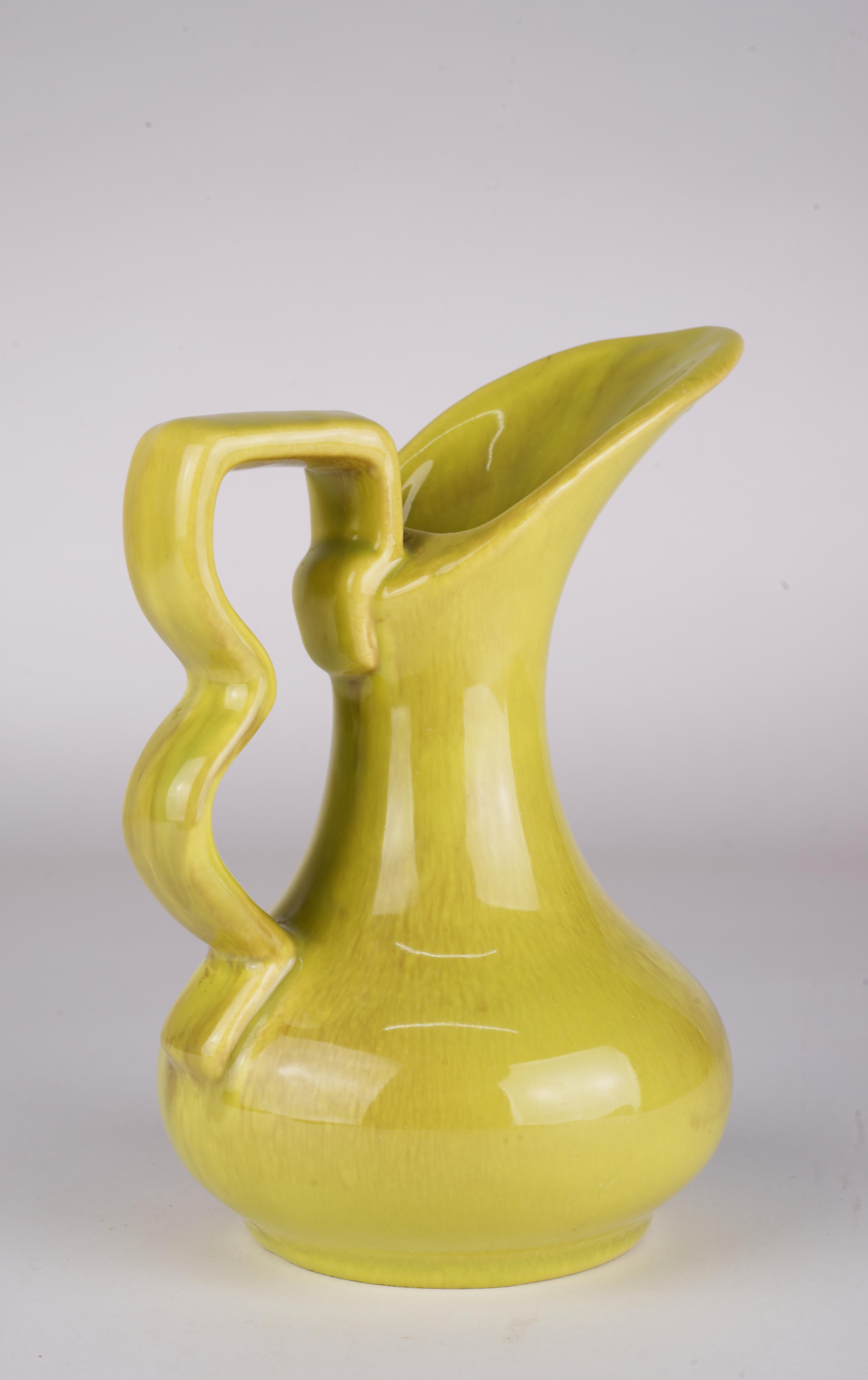 Gonder Pottery Bud Vase Ewer in Chartreuse Drip Glaze 1940s-1950s For Sale 2