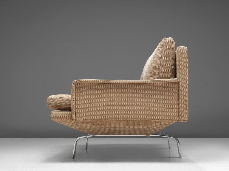 'Gondola' Living Room Set in Beige Patterned Fabric by ...