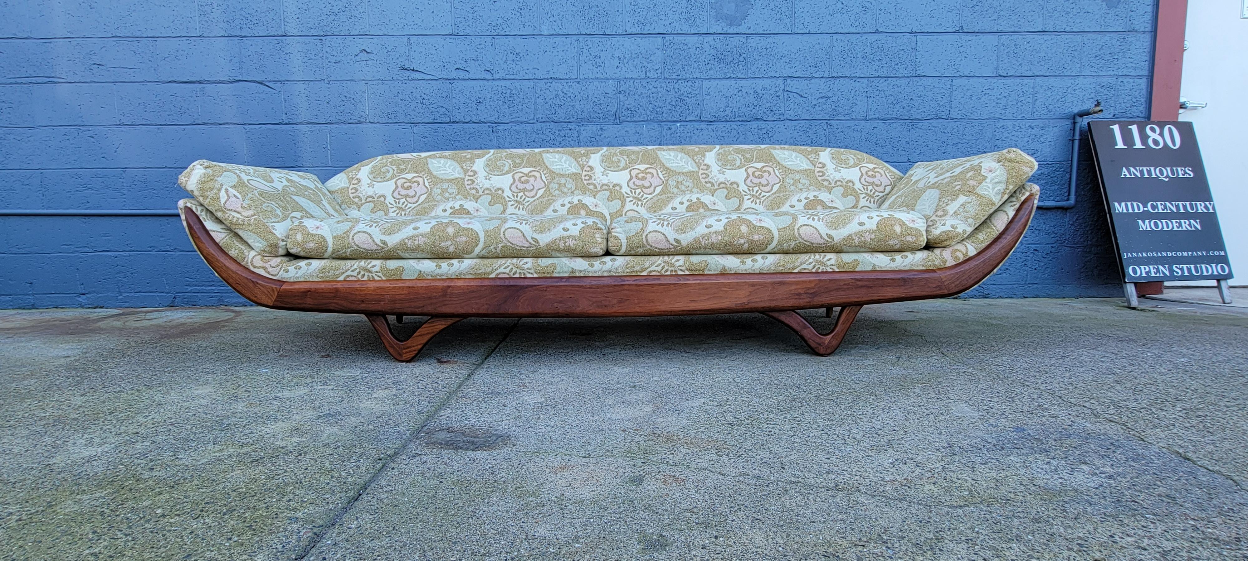 Gondola Sofa by Tempo Manner of Adrian Pearsall 8