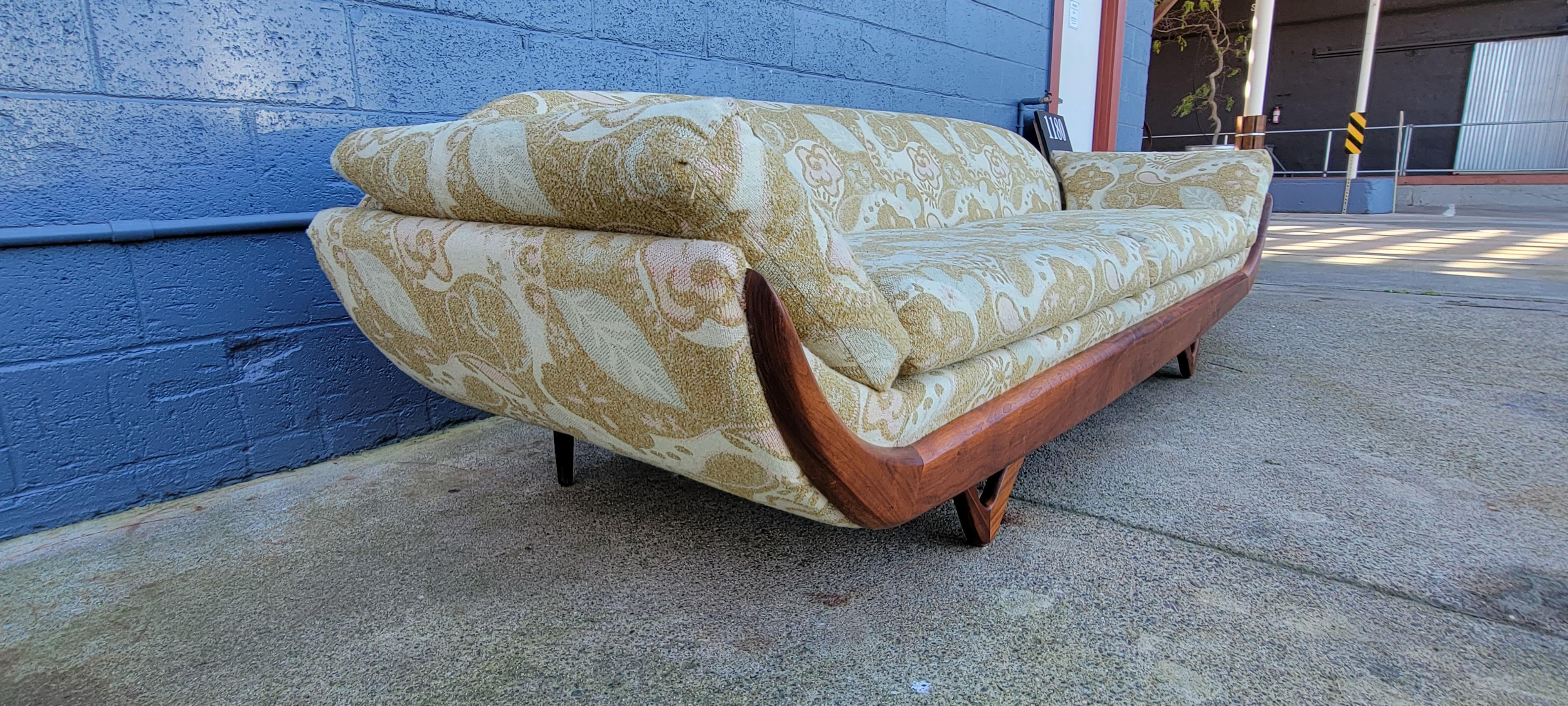 Mid-Century Modern Gondola Sofa by Tempo Manner of Adrian Pearsall