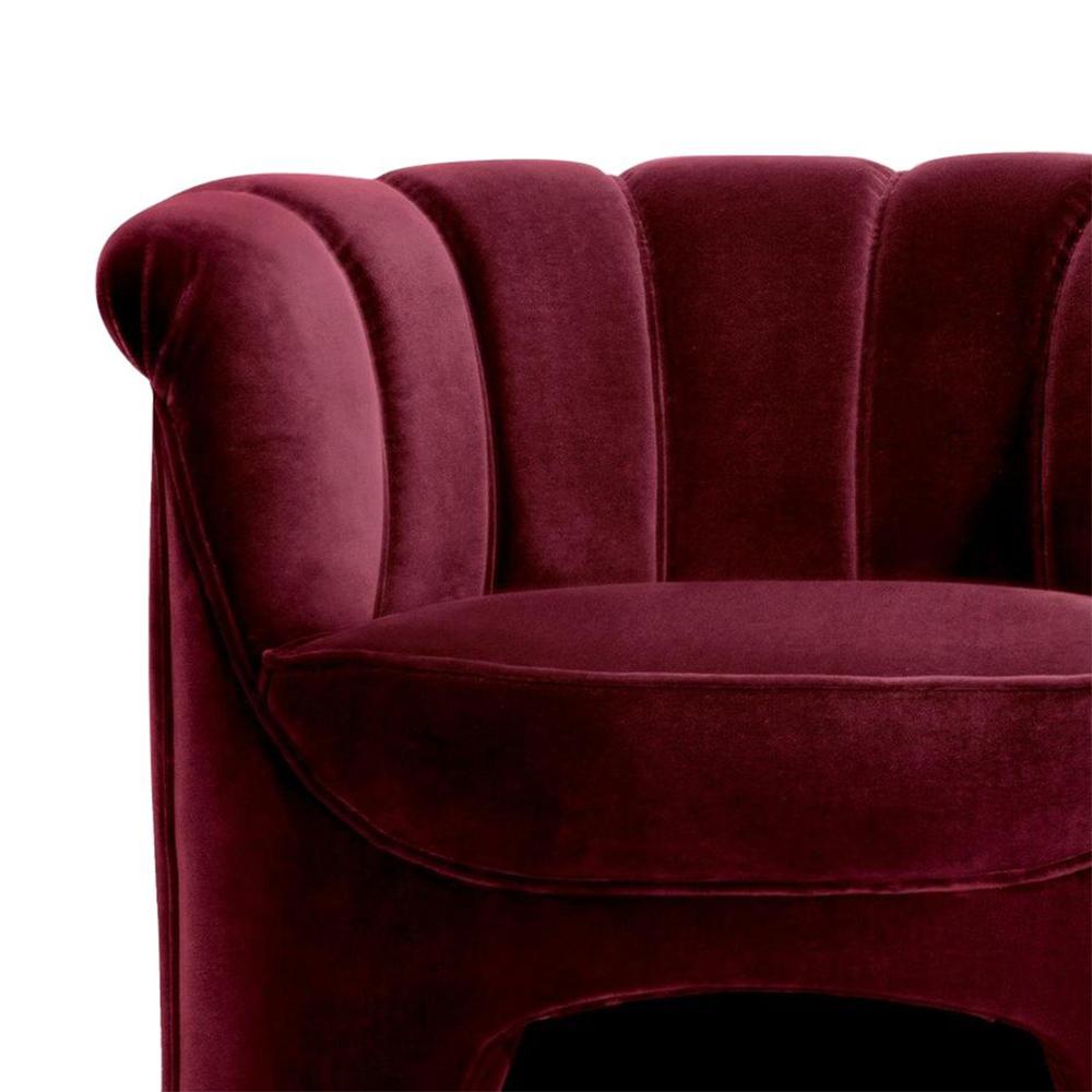 Gondole Armchair with Deep Redwine Velvet Fabric In New Condition For Sale In Paris, FR