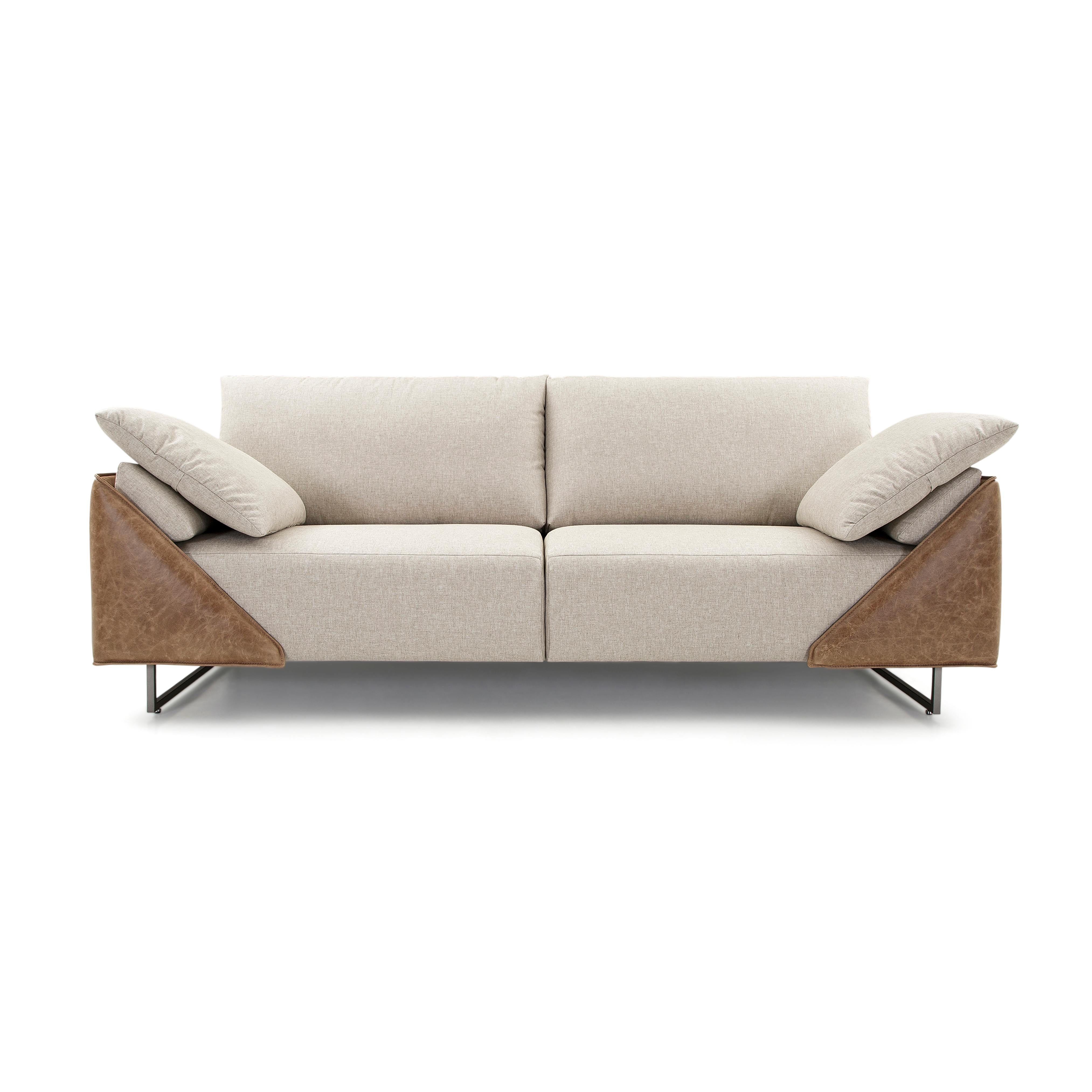 Gondole Contemporary Sofa Upholstered in a Beige Fabric and Brown Leather  In New Condition In Miami, FL