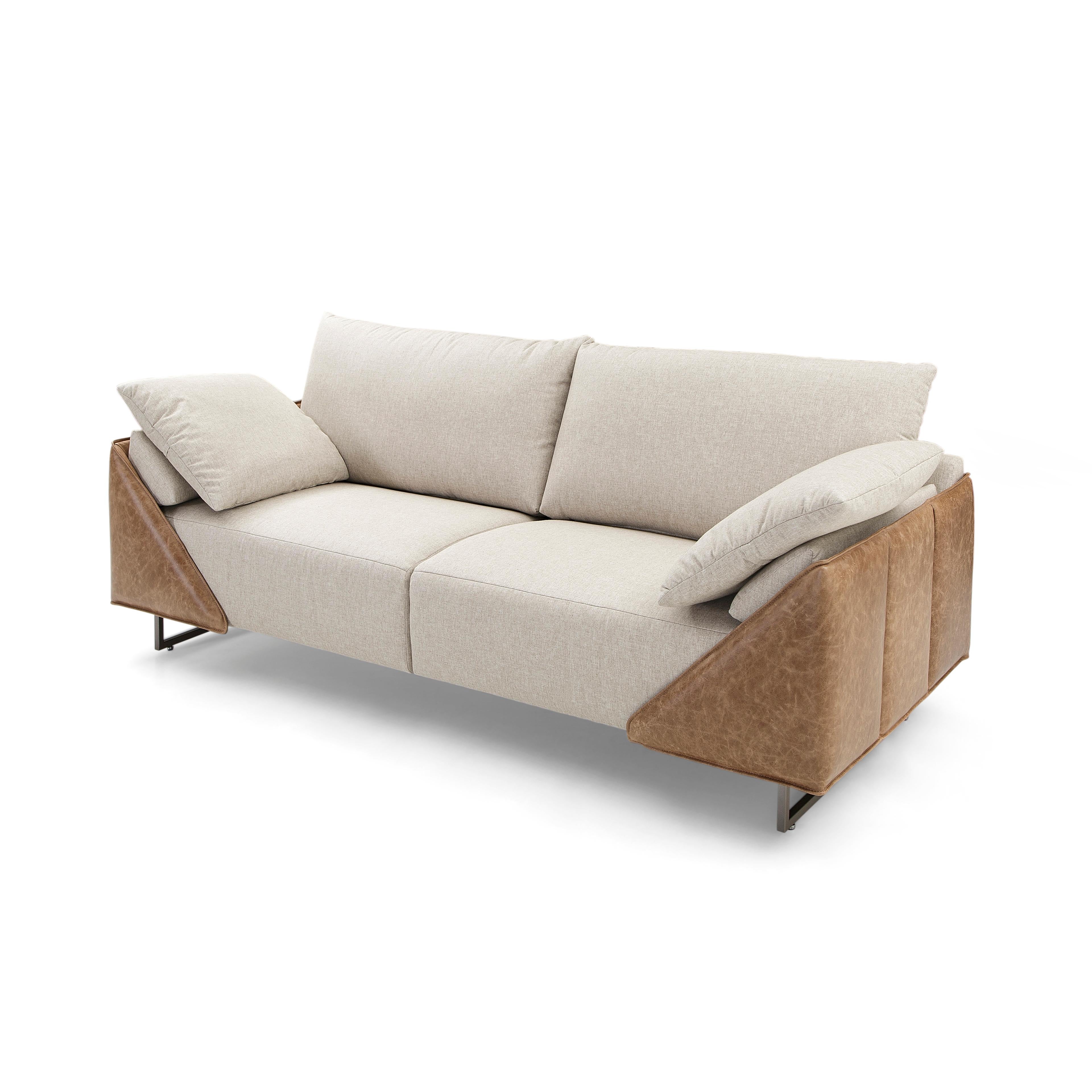 Upholstery Gondole Contemporary Sofa Upholstered in a Beige Fabric and Brown Leather 