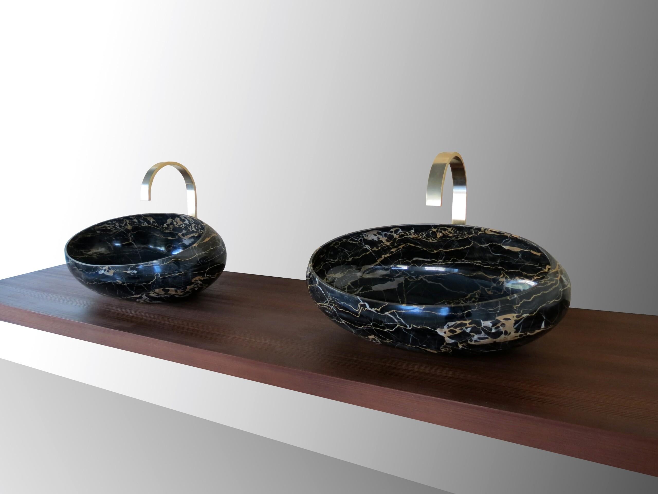 Postmoderne Petite cuvette de comptoir Gong de Kreoo en vente