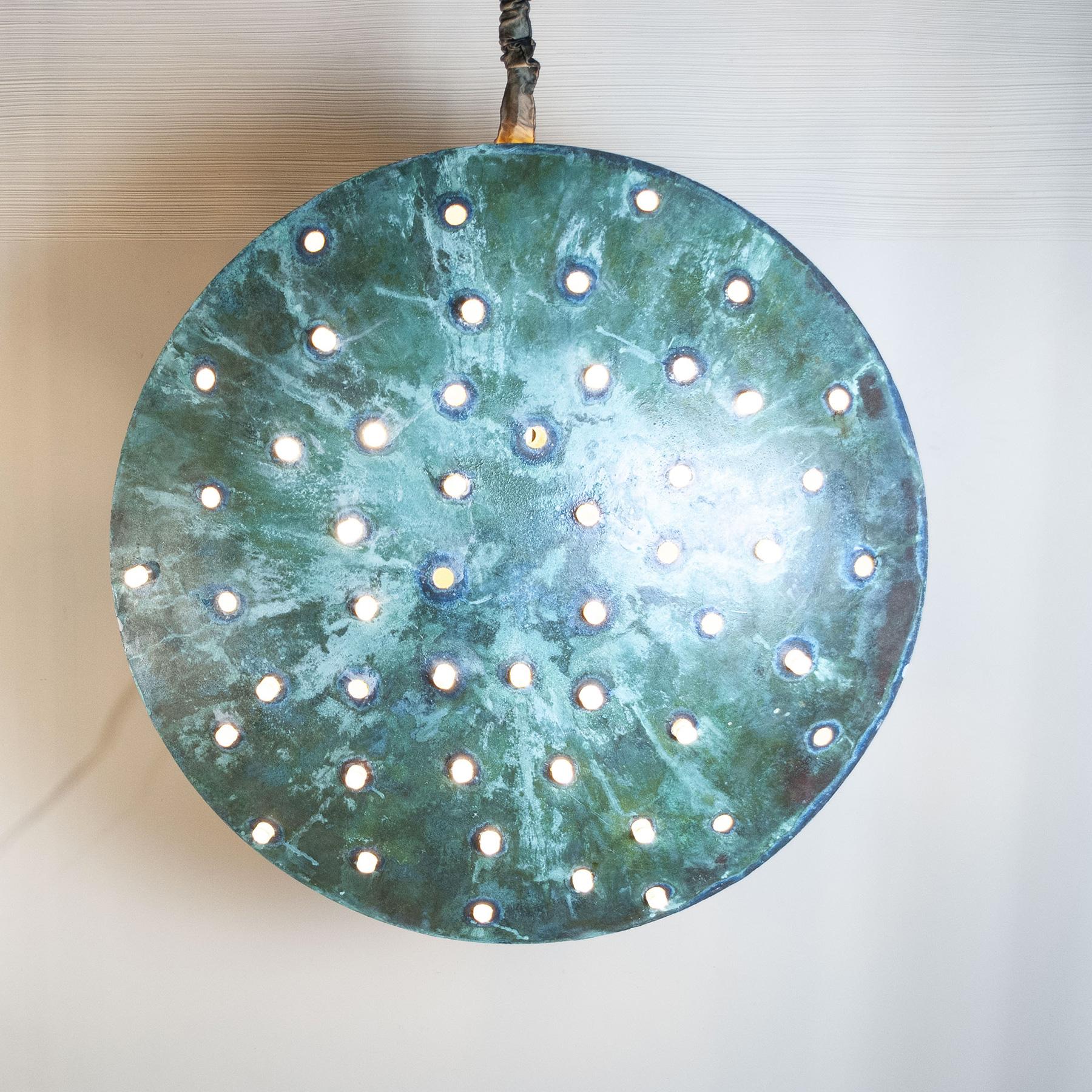 Gong Sculptural Chandelier by Cellule Creative Studio For Sale 3