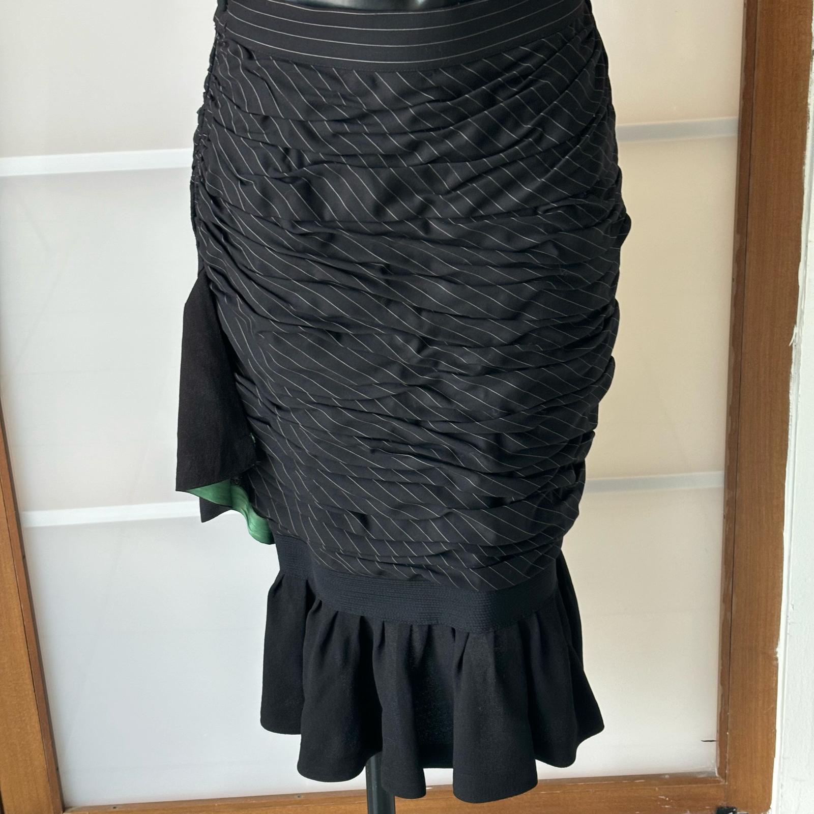 Jupe Gianni Versace Couture en excellent état en vente 5