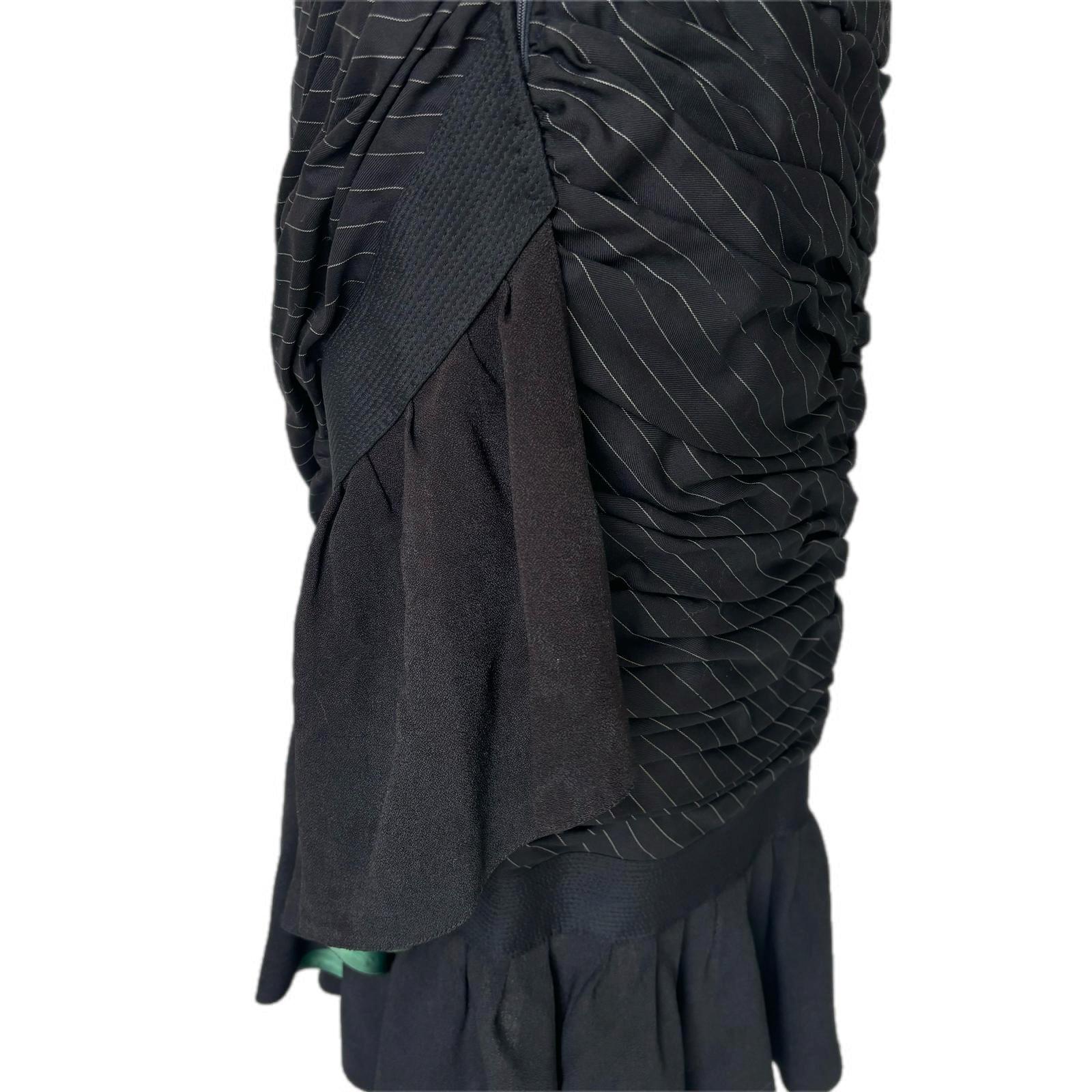 Jupe Gianni Versace Couture en excellent état en vente 2