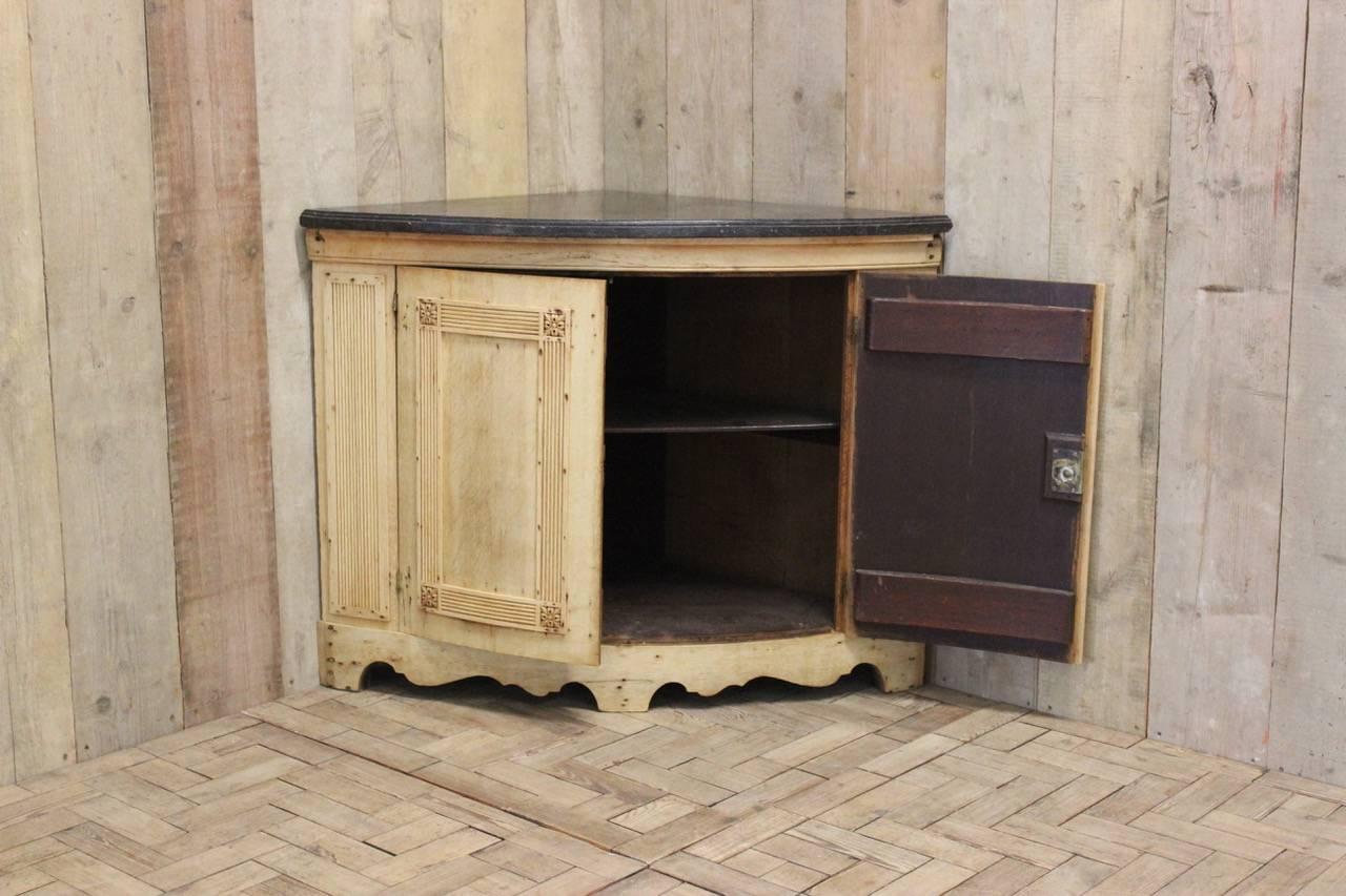 Good 19th Century Bleached Oak Corner Cupboard 2