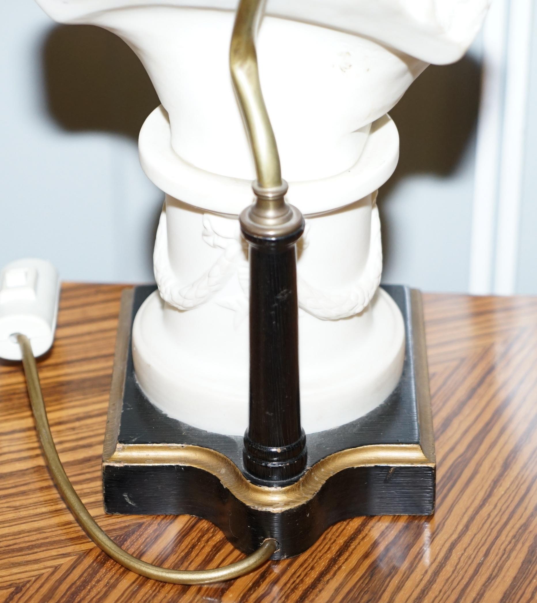 Good 19th Century Parian Figure of Queen Victoria Bust Made into a Table Lamp 7
