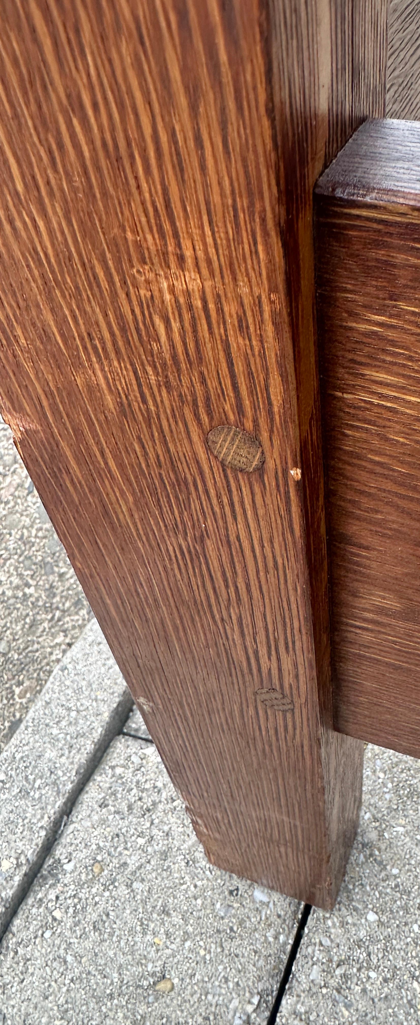 Oak Good Antique Gustav Stickley Full Size Bed - W8120 For Sale