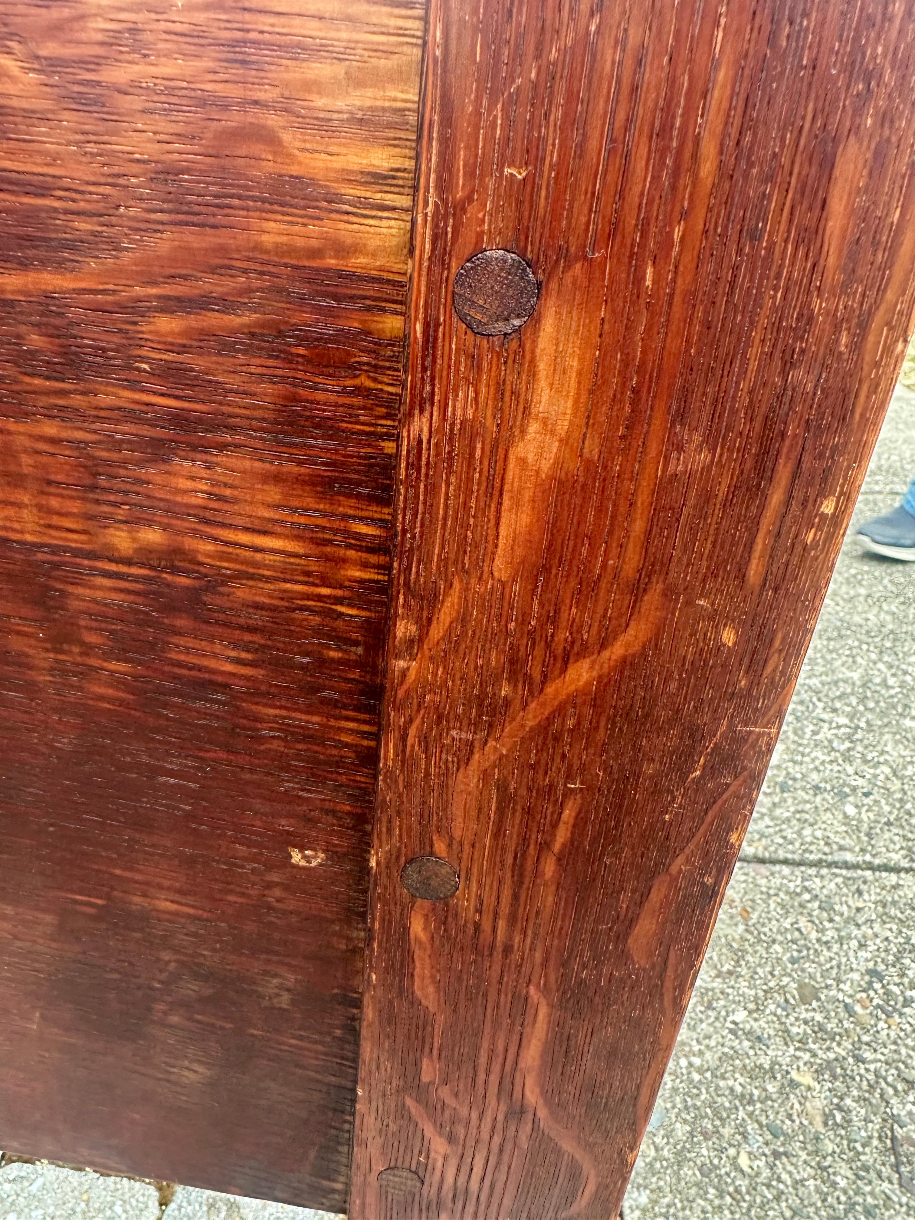 Good Antique Gustav Stickley Full Size Bed - W8120 For Sale 1