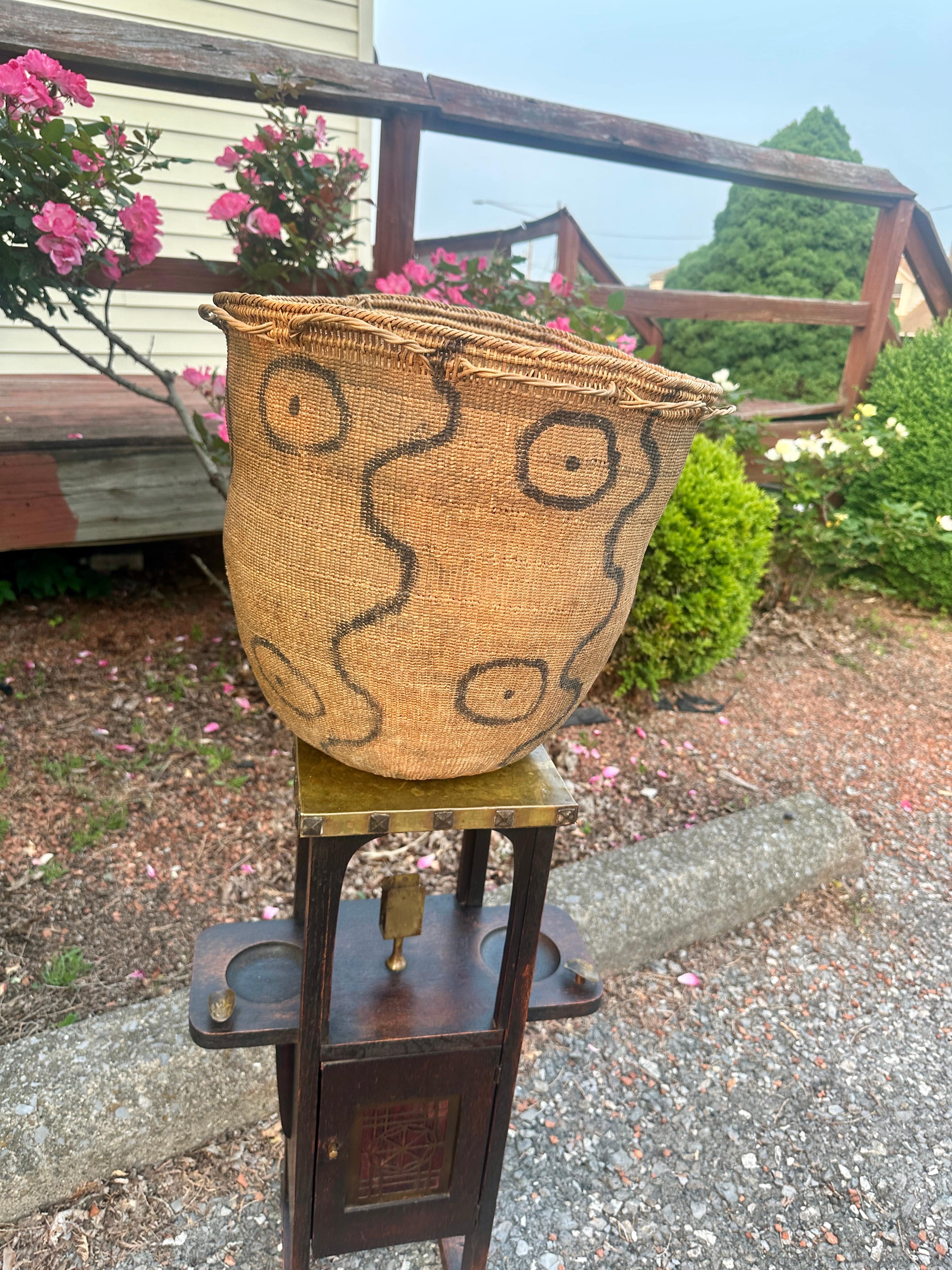 Good Antique Large Native American Basket - W7570 en venta 11