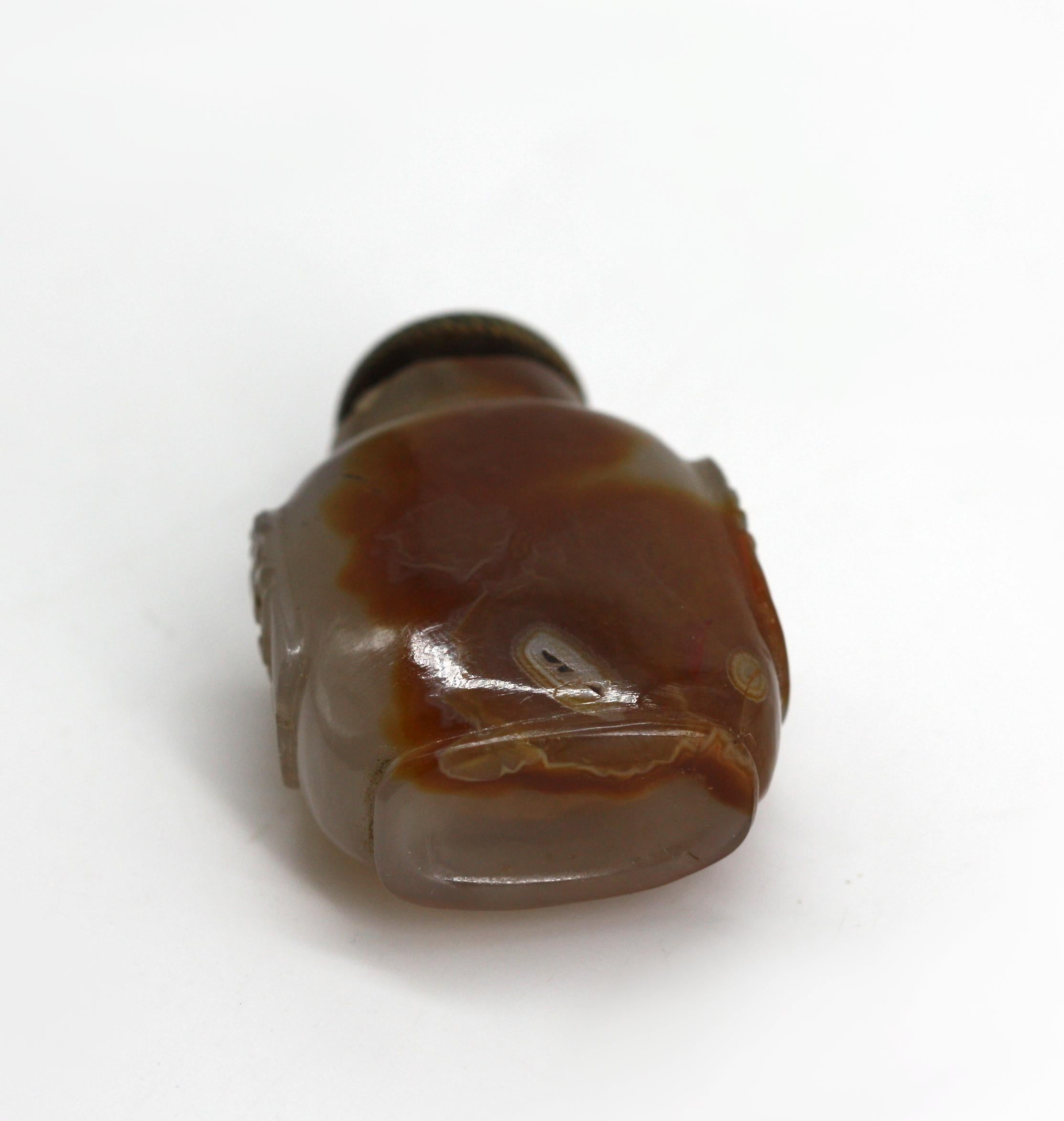 Verre Bouteille à priser en agate chinoise en vente
