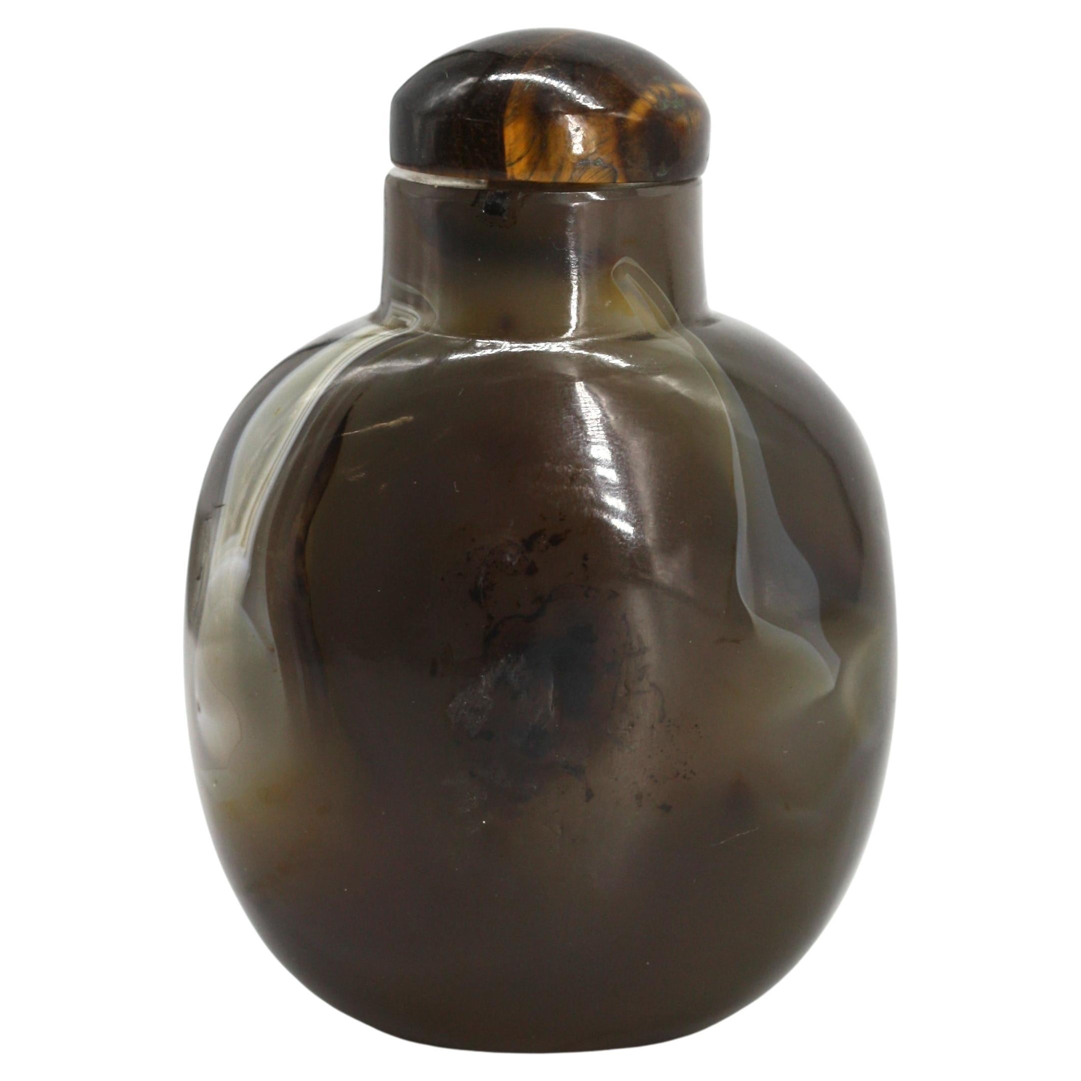 Gute gute chinesische Chalcedon-Schnupftabakflasche Master im Angebot