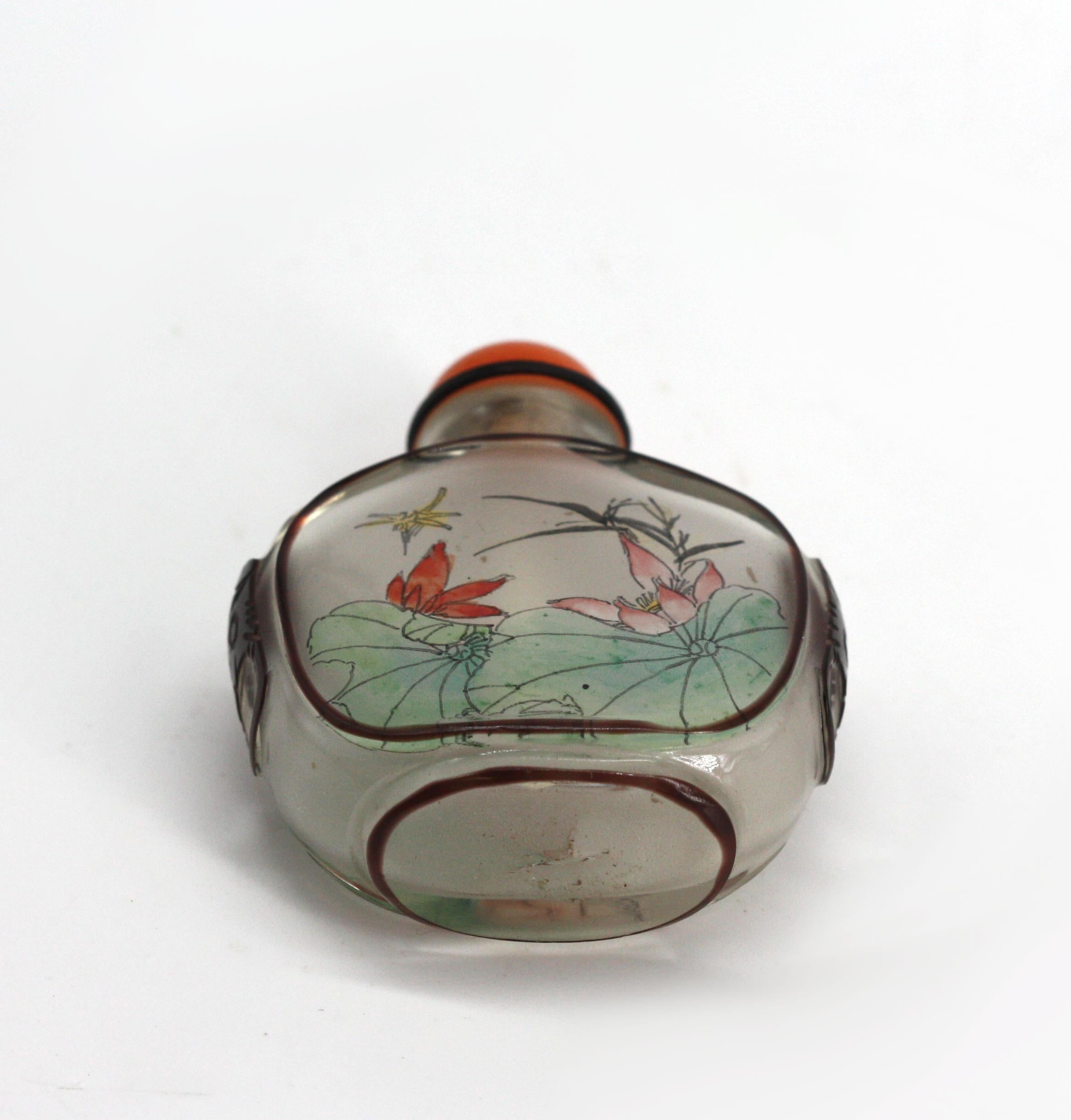 Good Chinese Reverse Painted & Overlaid Glass Snuff Bottle For Sale 1