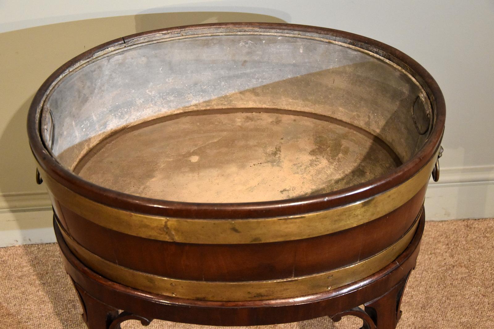 18th Century and Earlier Good George III Oval Mahogany Wine Cooler