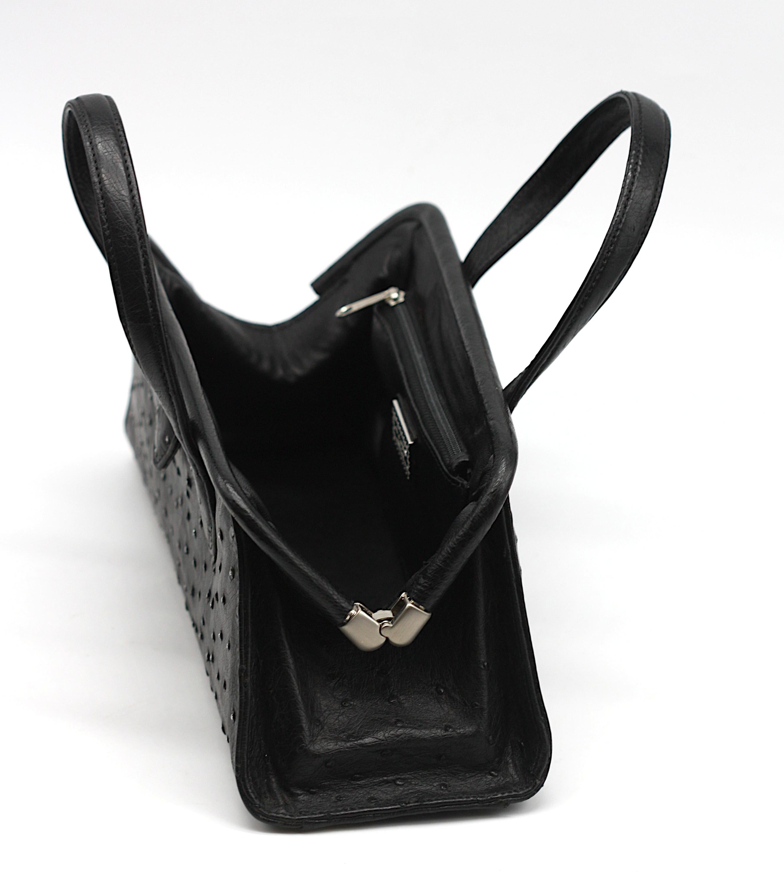 Good Lana Marks Diamond Dust Black Ostrich Handbag In Good Condition For Sale In West Palm Beach, FL
