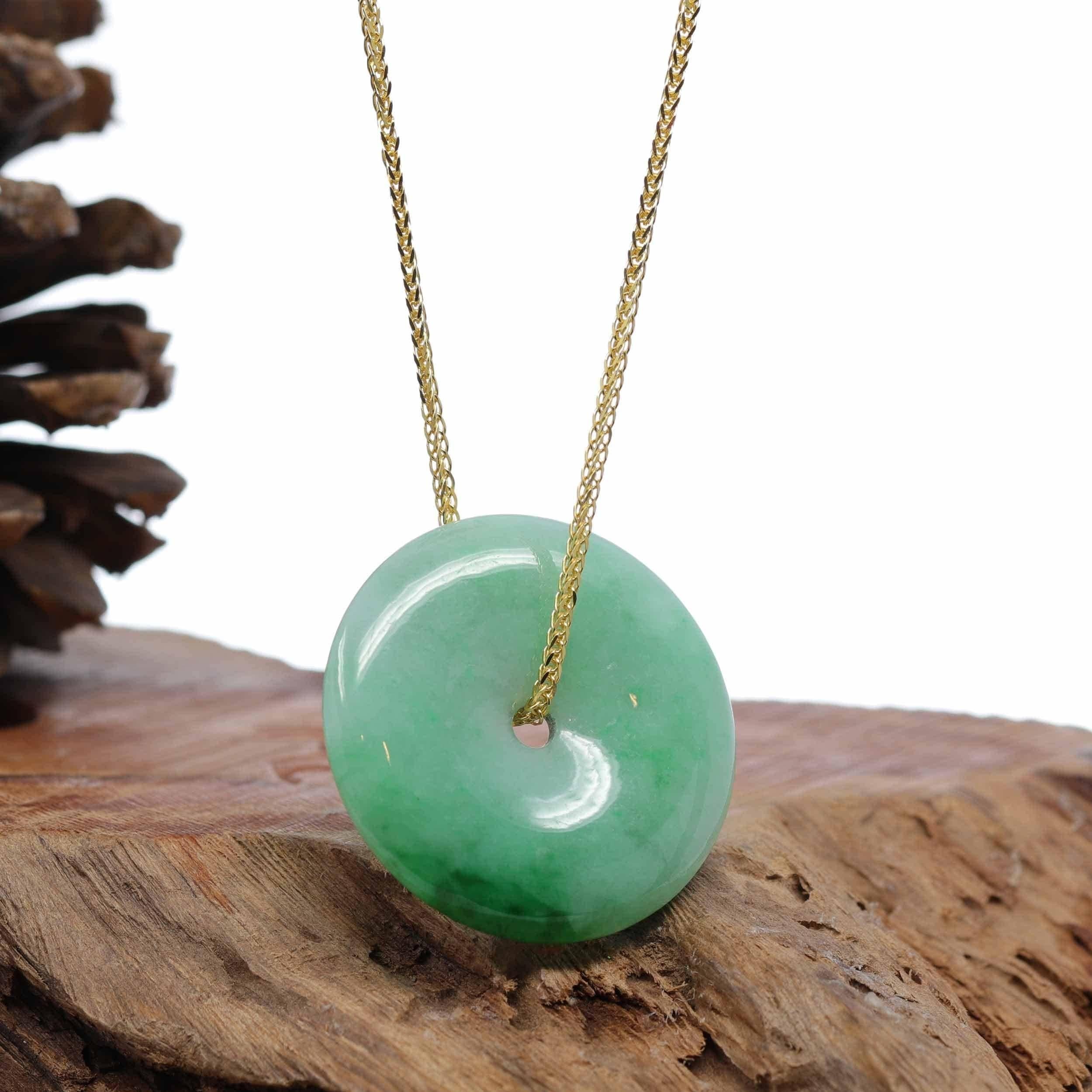round jade pendant meaning