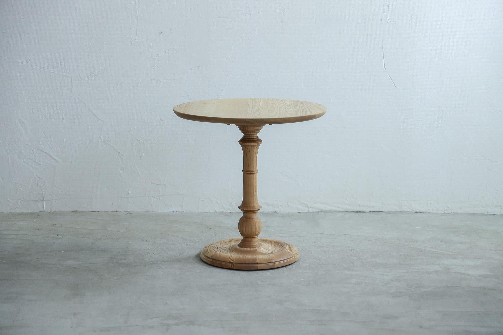 GOOD MELLOW LIMITED06, Table d'appoint japonaise ancienne, Wabi Sabi, Japandi en vente 1