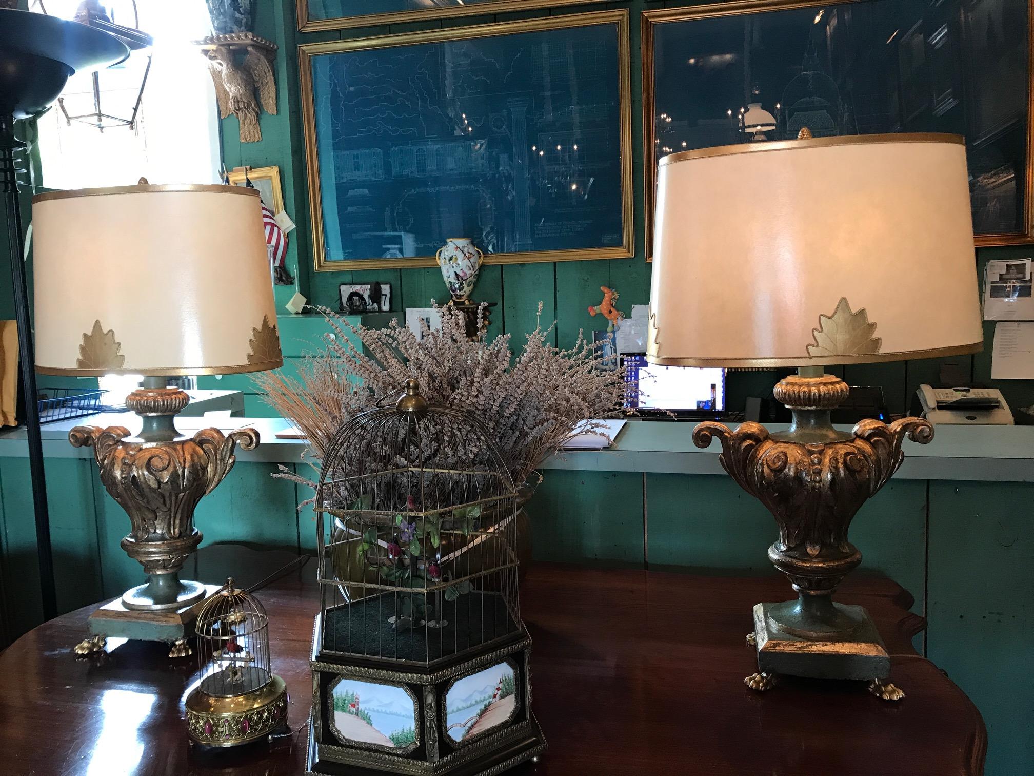 Pair Table Lamps Antique Venetian Carved Wood Urns Gilt Green / Shades & Finial In Good Condition For Sale In West Hollywood, CA
