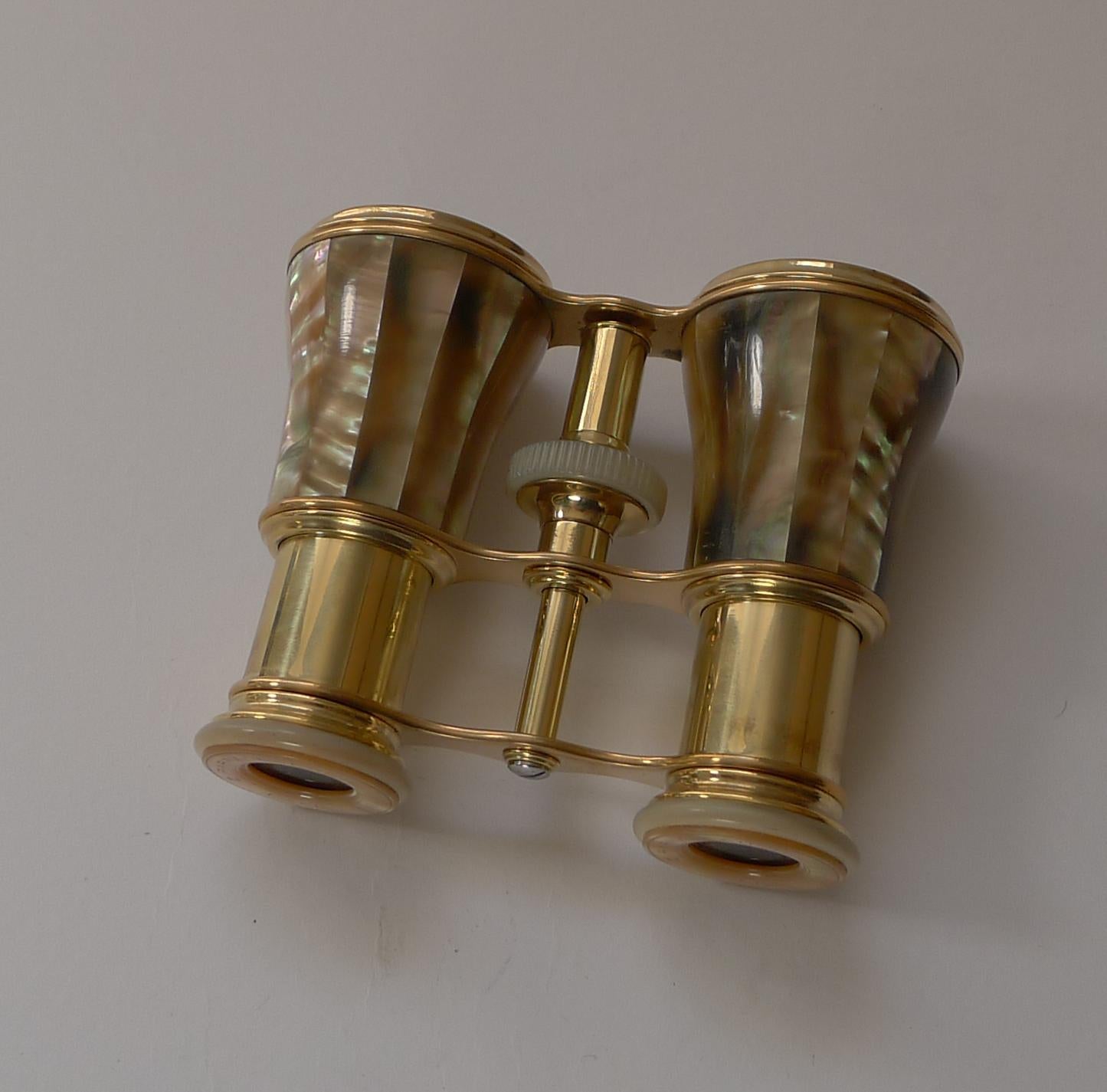 Good Pair French Cased Mother of Pearl Opera Glasses, c.1900 3